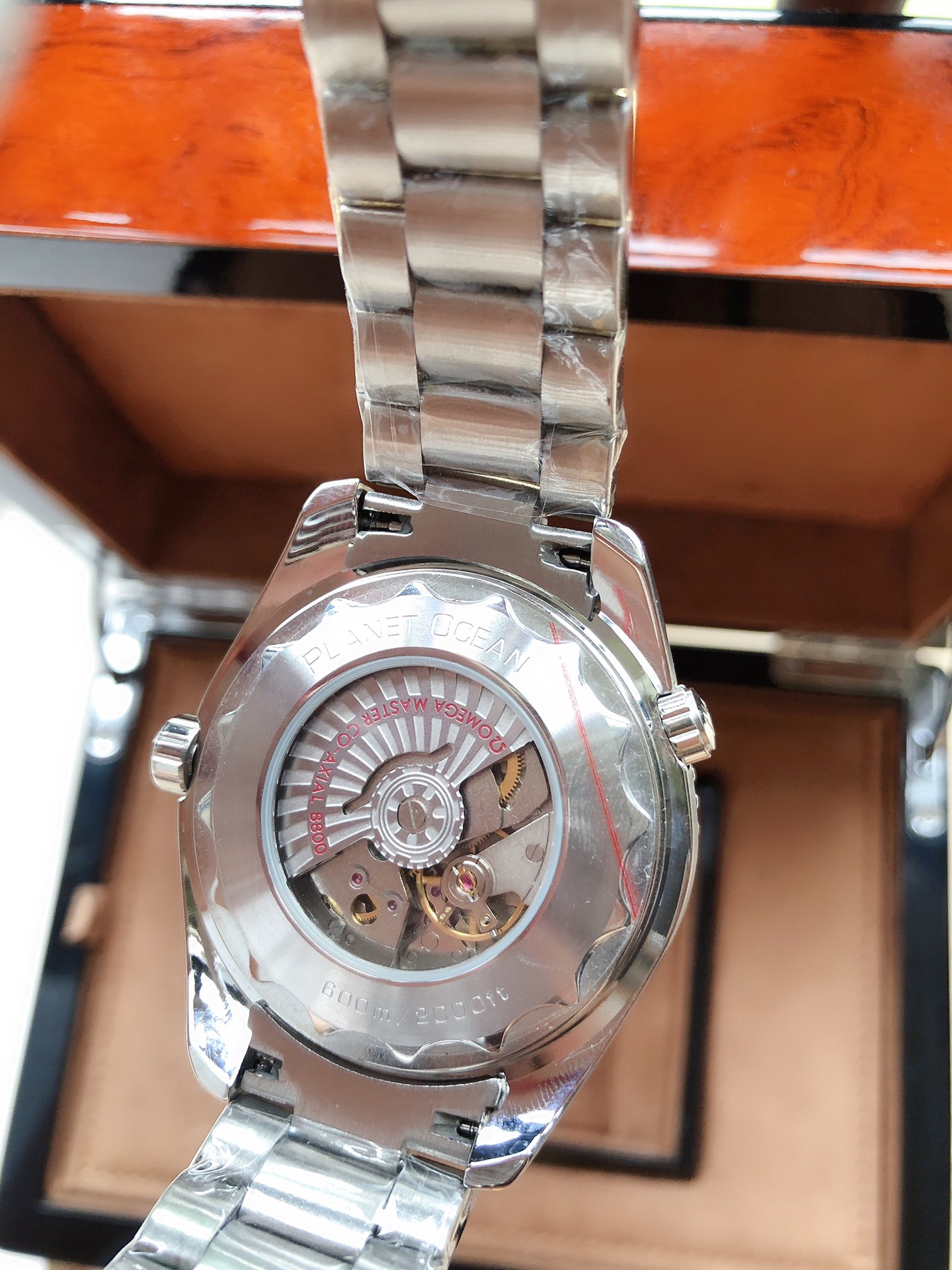 OMEGA欧米茄 海洋600米自動機械腕時計 43.5mm