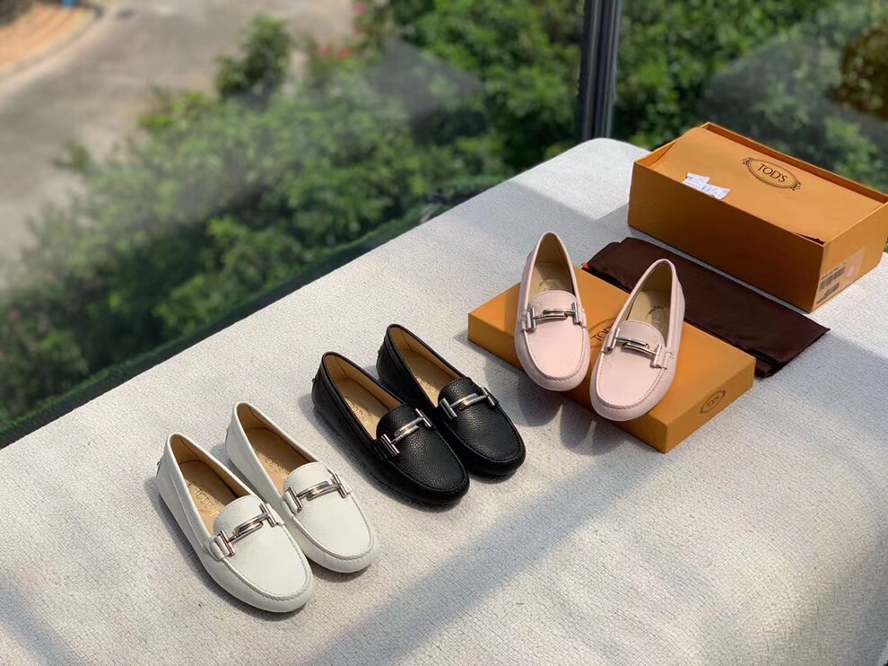 NO:649061,Ready stock TOD'S women's shoes, the highest quality, with complete packaging, loafers, Tod's, loafers19860909现货TOD'S托德斯豆豆女鞋 最高品质 配全套包装,乐福鞋,Tod's,loafers,Women's Shoes