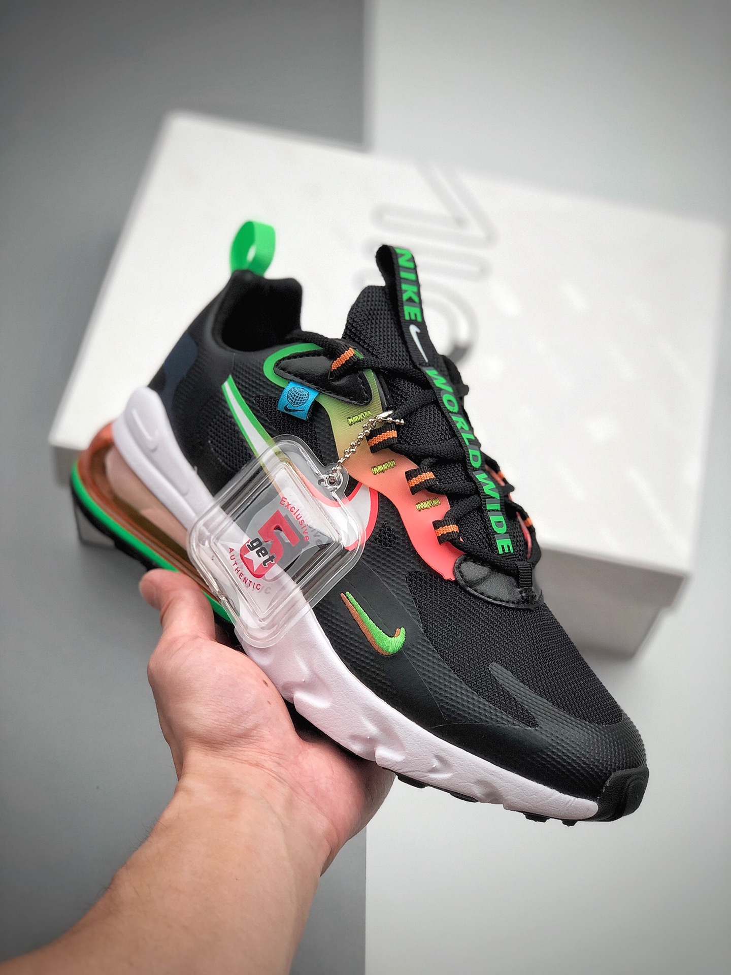 200  耐克 Nike React Air Max 270 React 高桥盾网纱系列 机能半气垫跑步鞋 CK6457-001