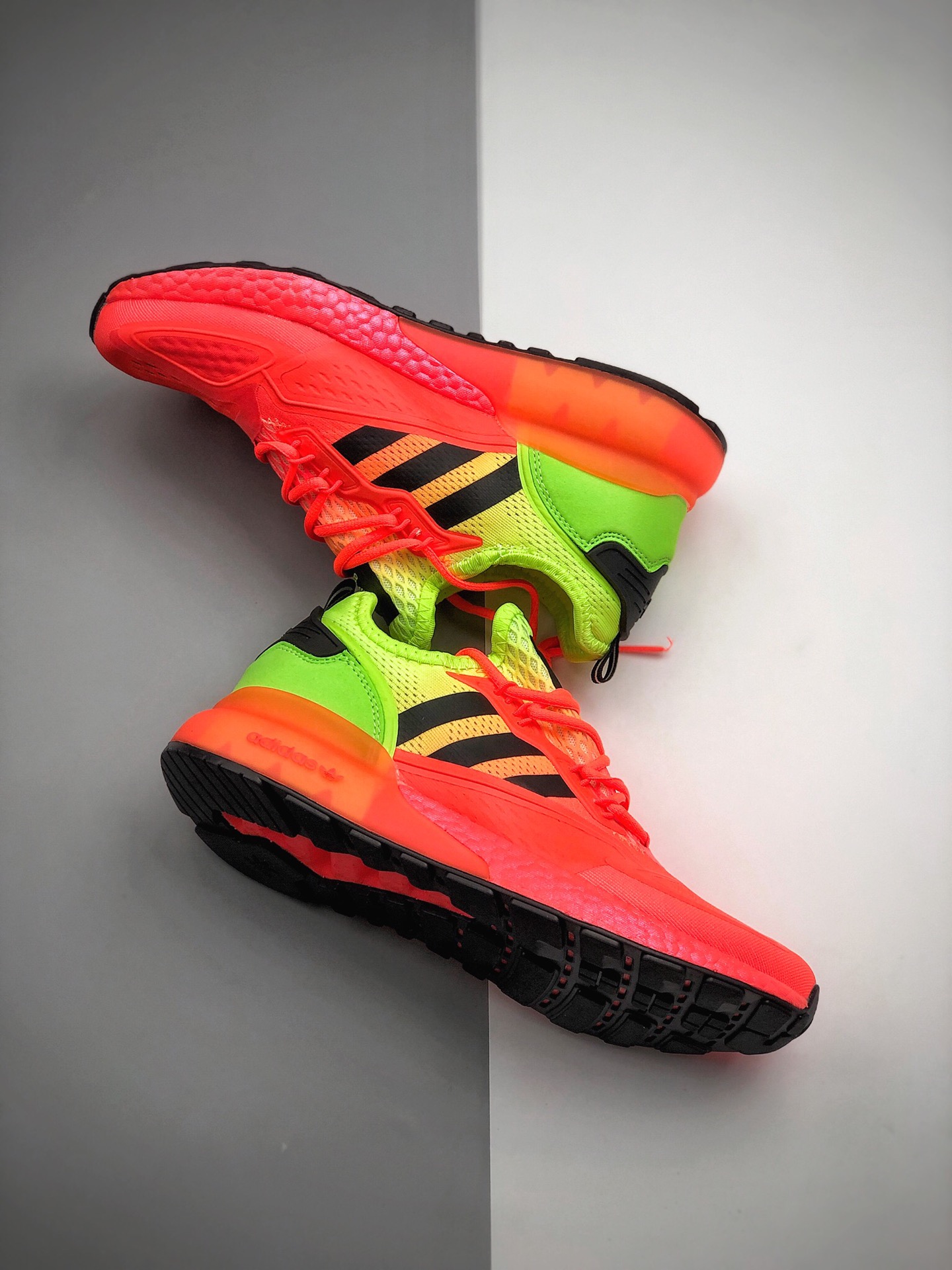 180  阿迪达斯易烊千玺同款 Adidas Originals ZX 2K Boost 全新爆米花缓震休闲运动跑鞋FW0482