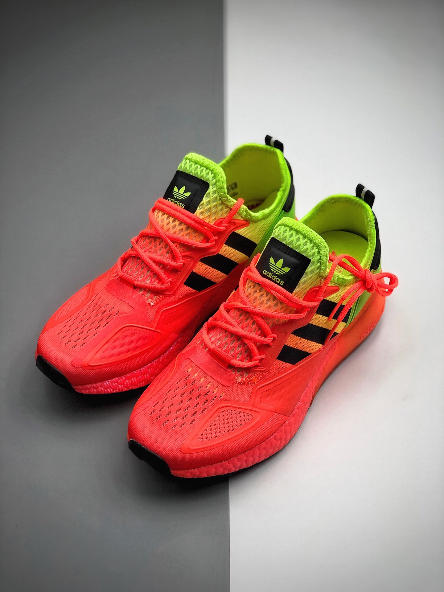 180  阿迪达斯易烊千玺同款 Adidas Originals ZX 2K Boost 全新爆米花缓震休闲运动跑鞋FW0482