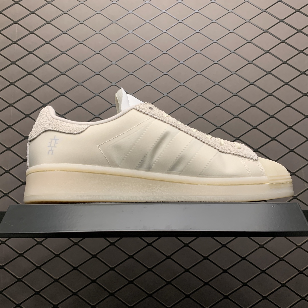 180 Eason x Adidas 阿迪达斯 Superstar 陈奕迅联名贝壳休闲板鞋 FX8116