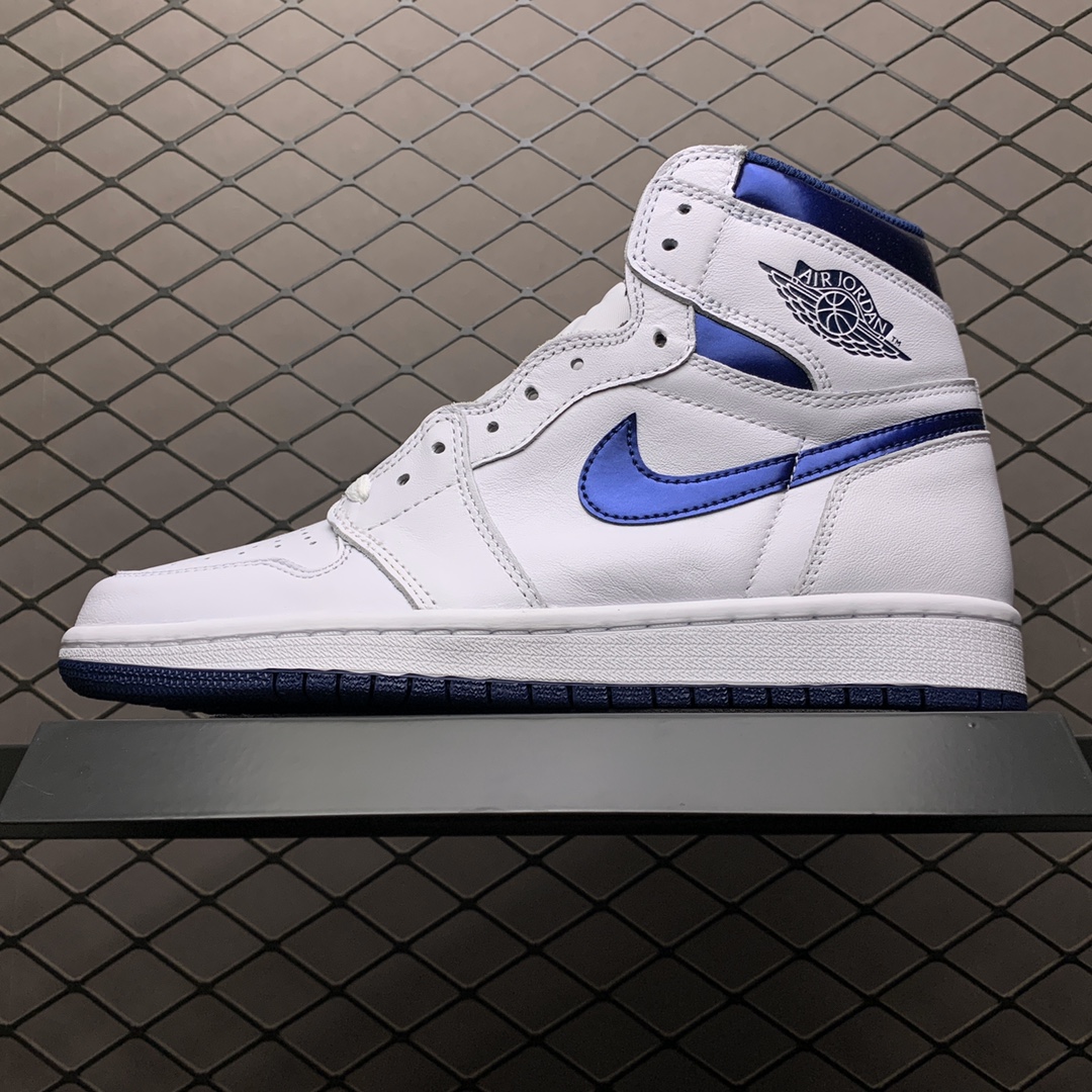420 纯原版本 Air Jordan 1 Retro ” Metallic Navy ” 男子文化篮球鞋 555088-106