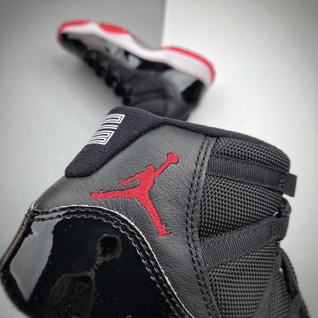 310 Air Jordan 11 RETRO  Bred【GS】高帮篮球鞋/黑红 货号：378038-061