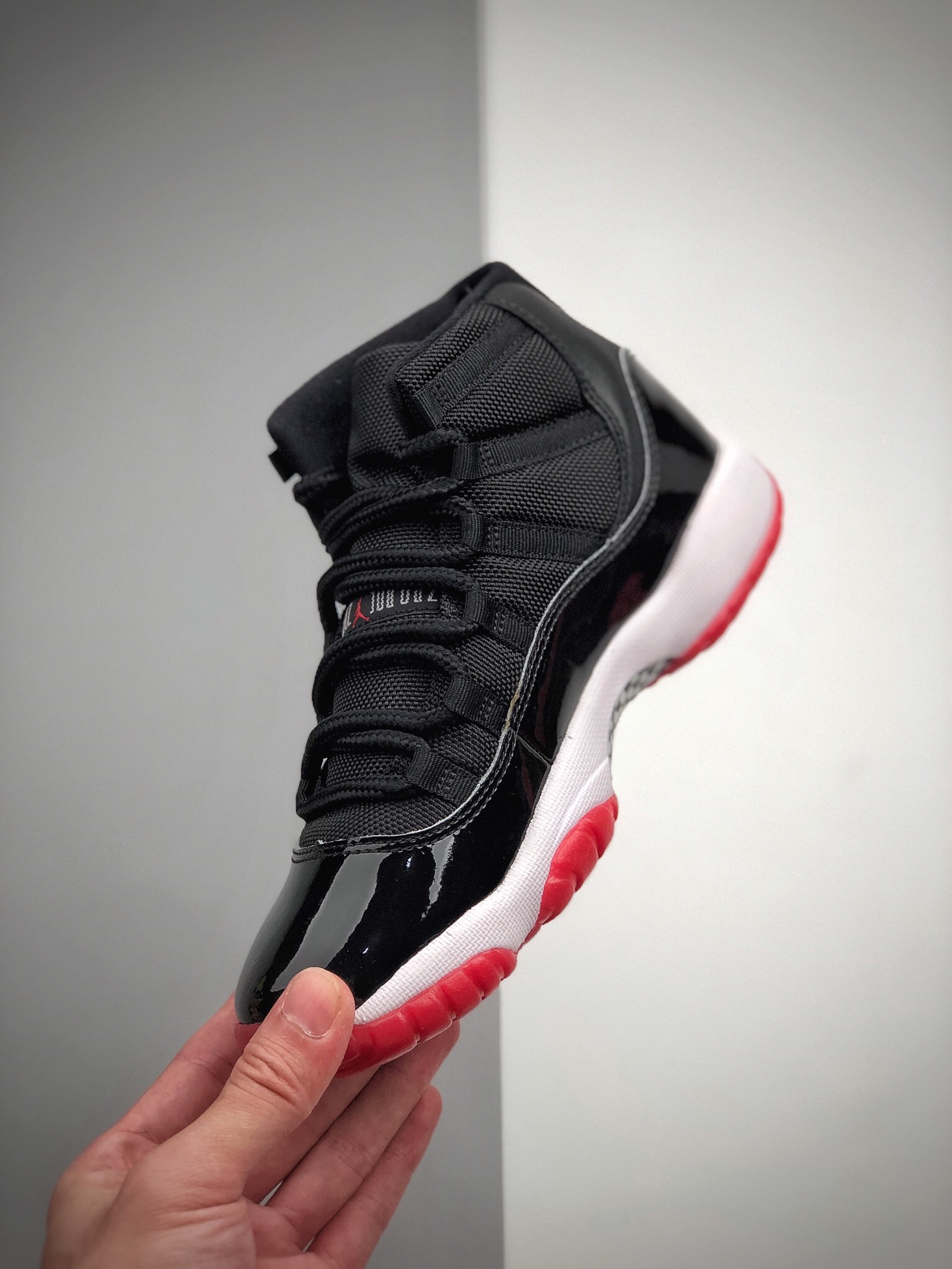 310 Air Jordan 11 RETRO  Bred【GS】高帮篮球鞋/黑红 货号：378038-061