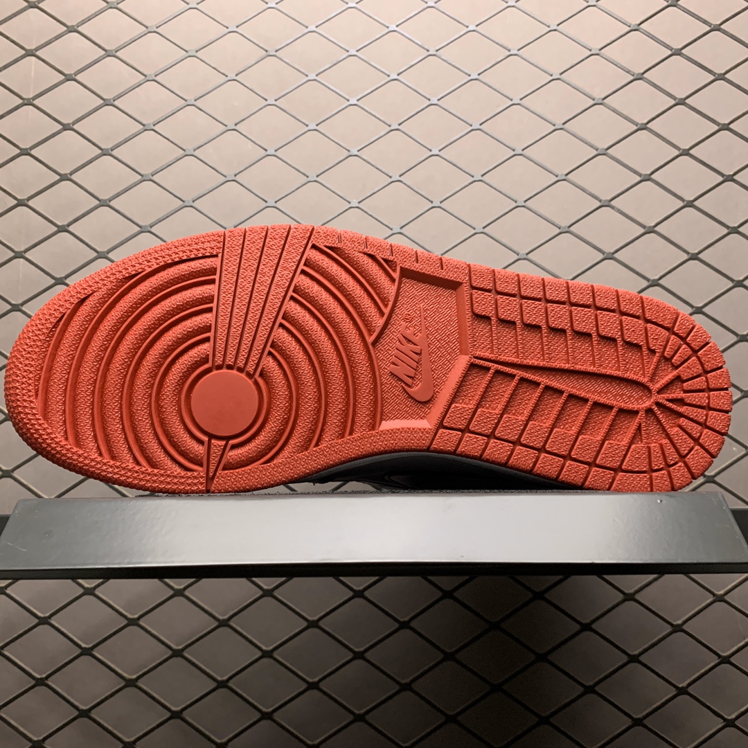 420 纯原版本 Air Jordan 1 Retro ” Metallic Red ” 男子文化篮球鞋 555088-103