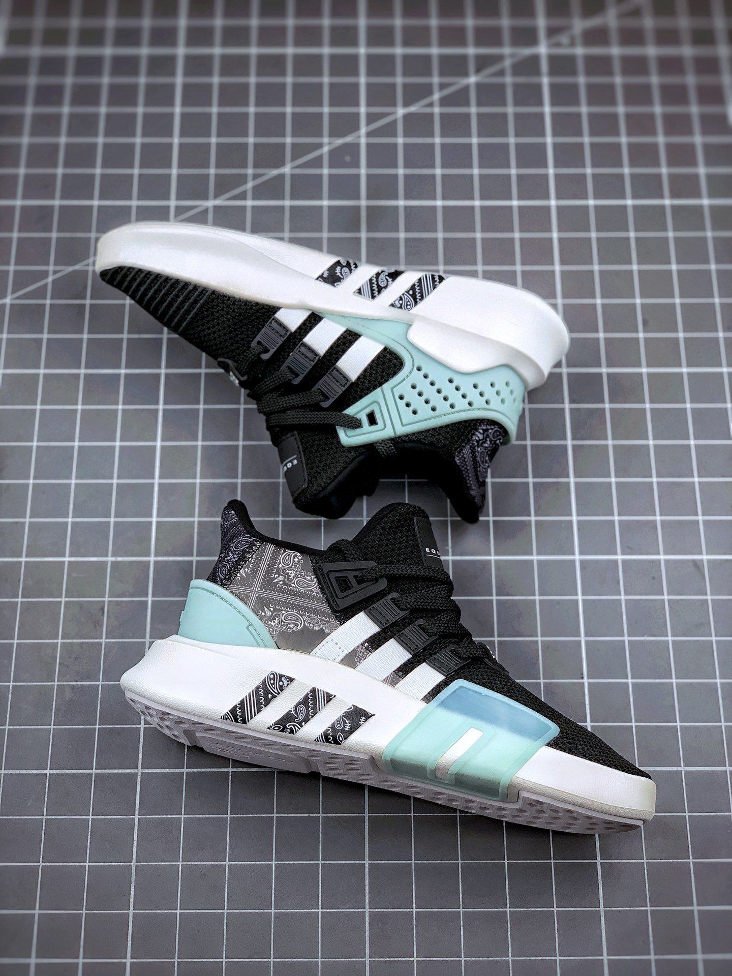 180 原装公司级 代购指定版本  AD EQT Bask ADV 黑蓝针织 FV4536
