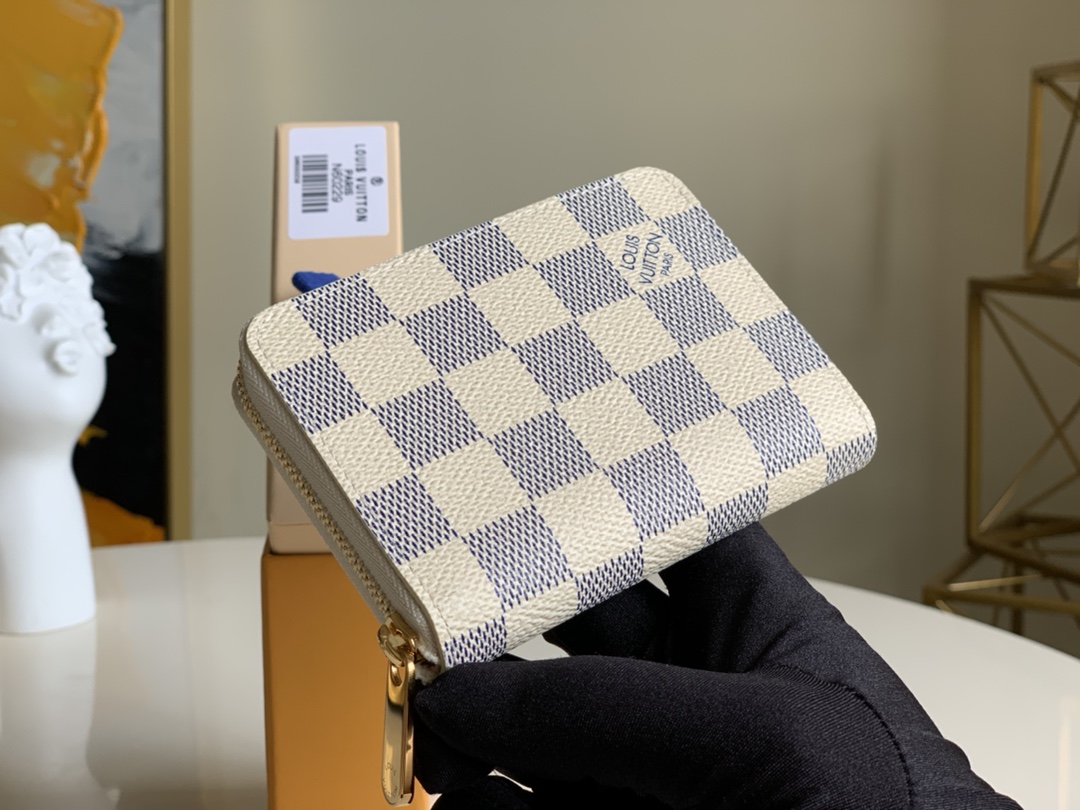 NO:395986,[Exclusive real shot N60229] ZIPPY zipper coin wallet Latest cycle code FL 20 More than chips Pursuing high quality Classic pellet board material 11fm -8.5cm-2cm Y.190,LV [original leather],louis vuitton,wallets19860909【独家实拍N60229】ZIPPY拉链零钱包 最新周期编码FL 20 不止于芯片 更追求高品质 经典颗粒棋盘料 11fm -8.5cm-2cm Y.190,LV【原厂皮】,louis vuitton,wallets,Bag