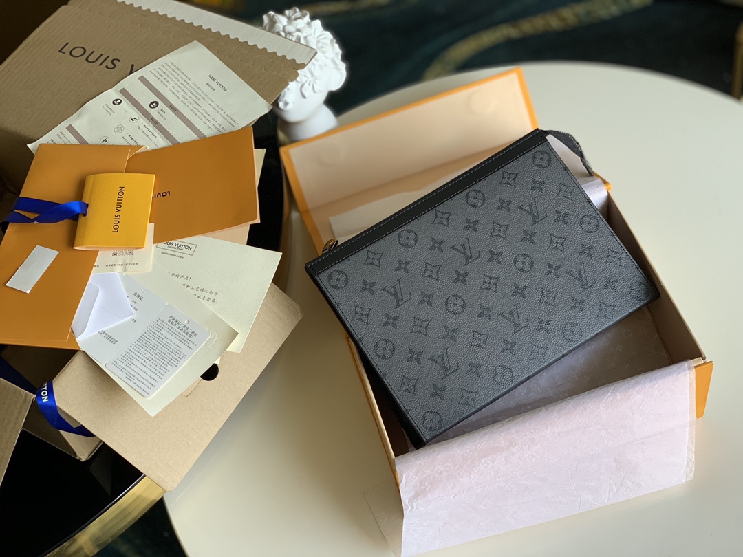 NO:395970,【Exclusive real shot M69535】Pochette voyage latest cycle code FL 20 is more than just chip, and pursues high quality Yinhua fabric 11-8-2.5cm Y.,LV [original leather],louis vuitton19860909【独家实拍M69535】Pochette voyage最新周期编码FL 20 不止于芯片 更追求高品质 银花 面料 11-8-2.5cm Y.,LV【原厂皮】,louis vuitton,Bag