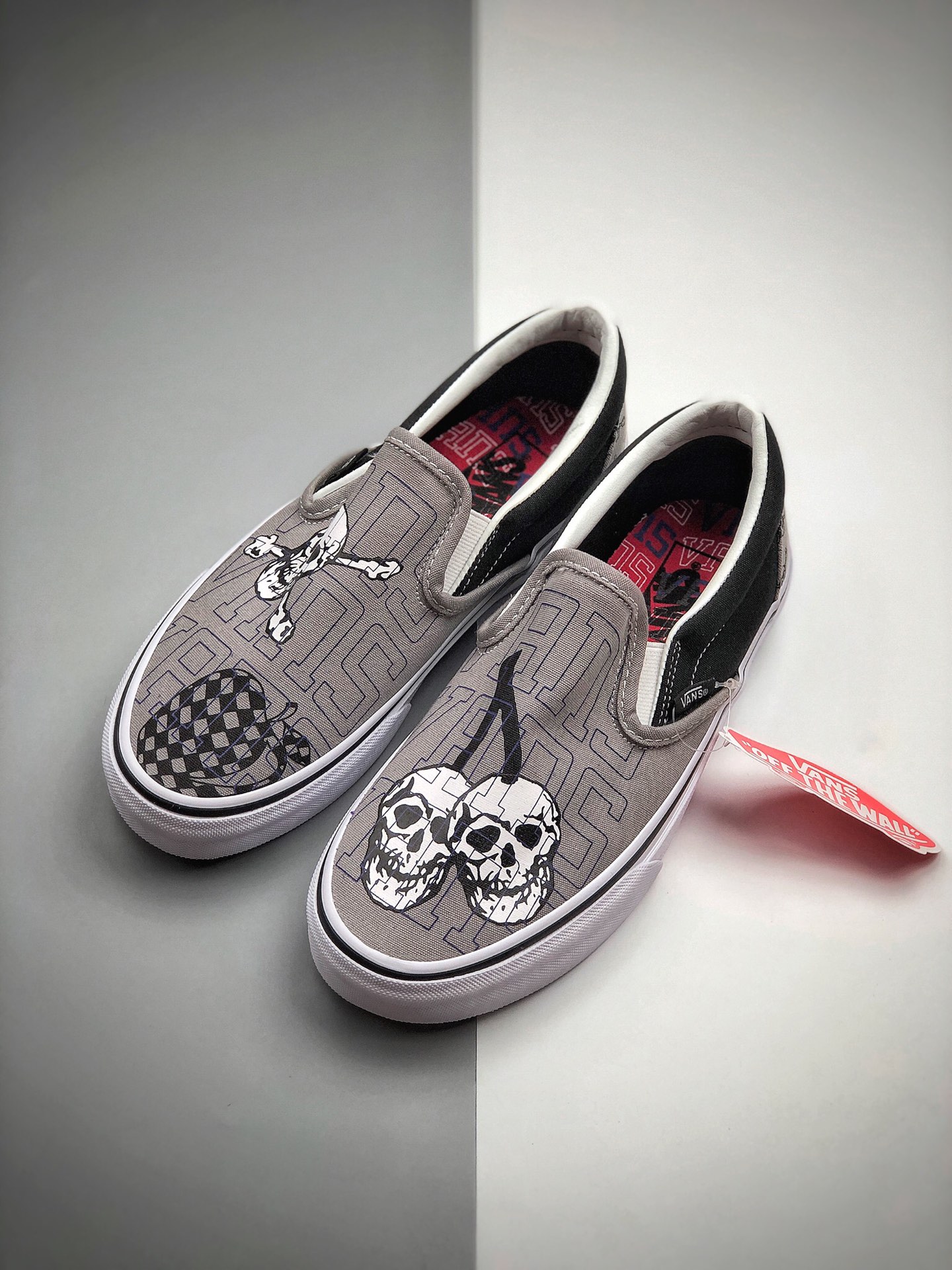 140 VANS 2020新款BIG SLOGAN骷髅樱桃印花OG slip-on 一脚蹬板板鞋型号:BC01