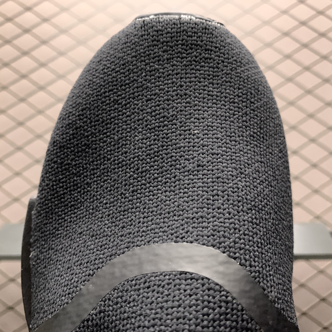200 Adidas 阿迪达斯 NMD Boost 爆米花超弹中底 FV8726 针织网面休闲跑步鞋