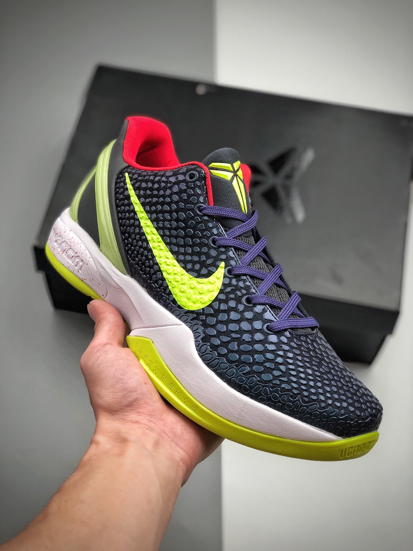 250 NIKE Kobe 6Elite Low 科比VI 6 代 低帮网鞋面男子实战篮球鞋CW2190-500