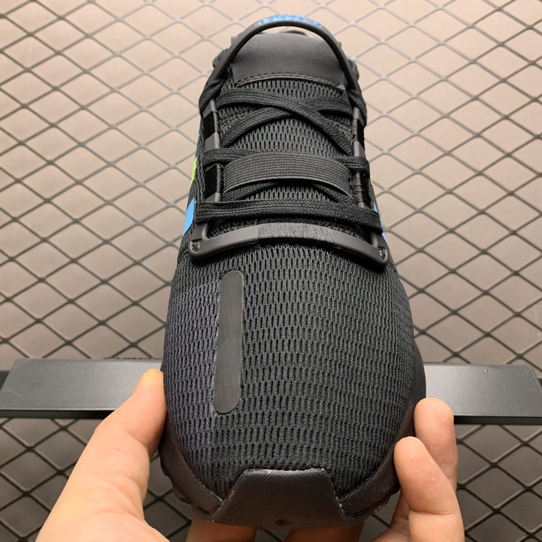 150 Adidas 阿迪达斯 U_PATH RUN简版框架休闲运动百搭跑鞋 EG5330
