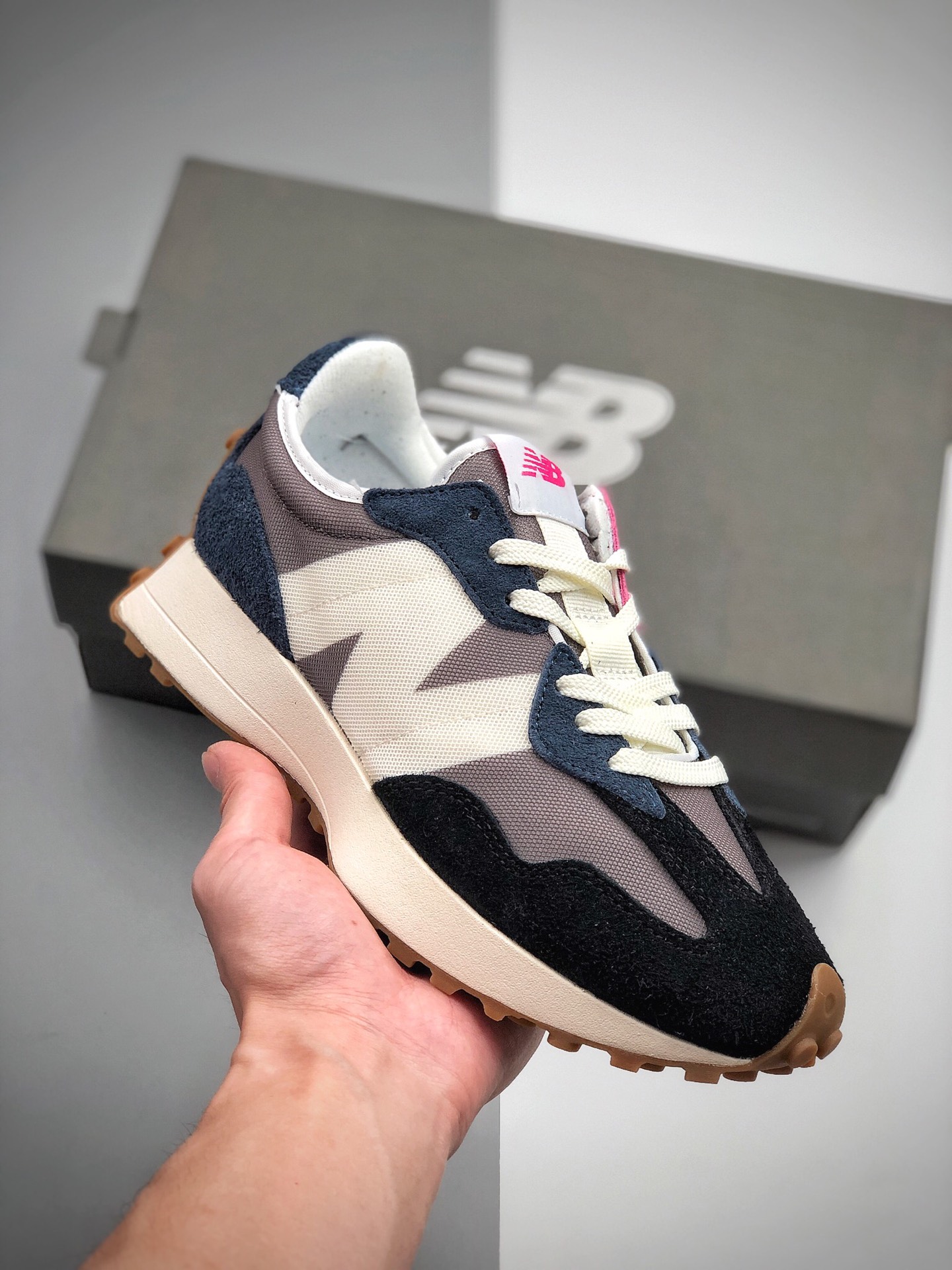 200 新百伦 new balance MS327SFB 货号：MS327SFB