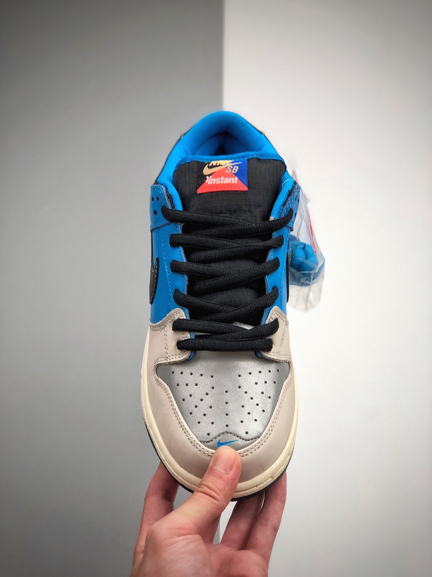 420 公司级 Instant Skateboard x Nike Dunk SB Low CZ5128-400