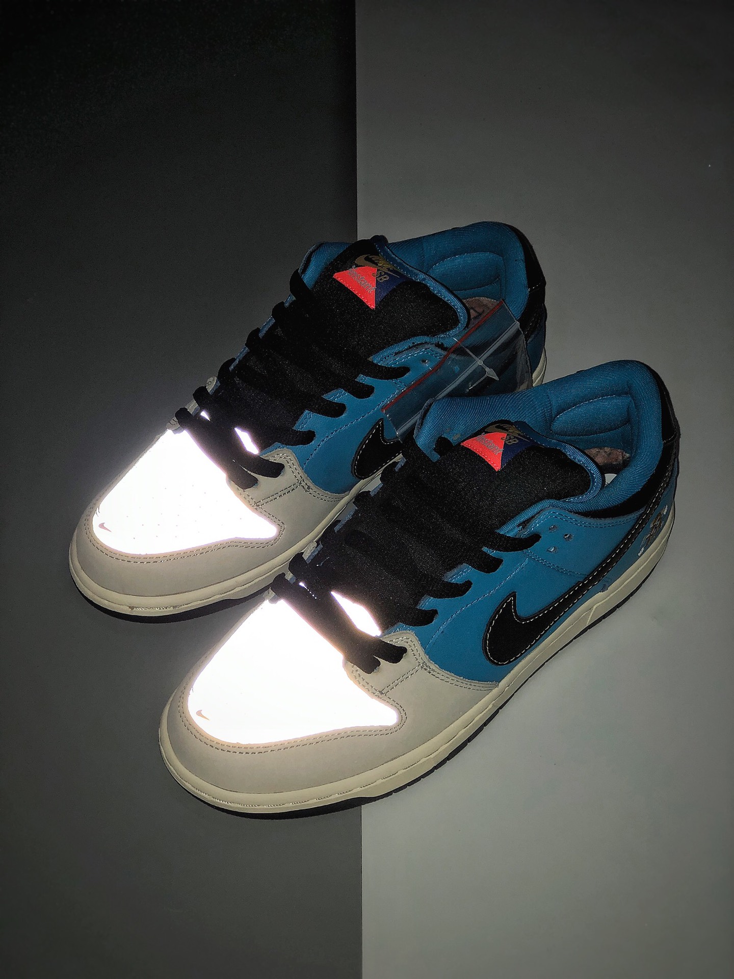 420 公司级 Instant Skateboard x Nike Dunk SB Low CZ5128-400