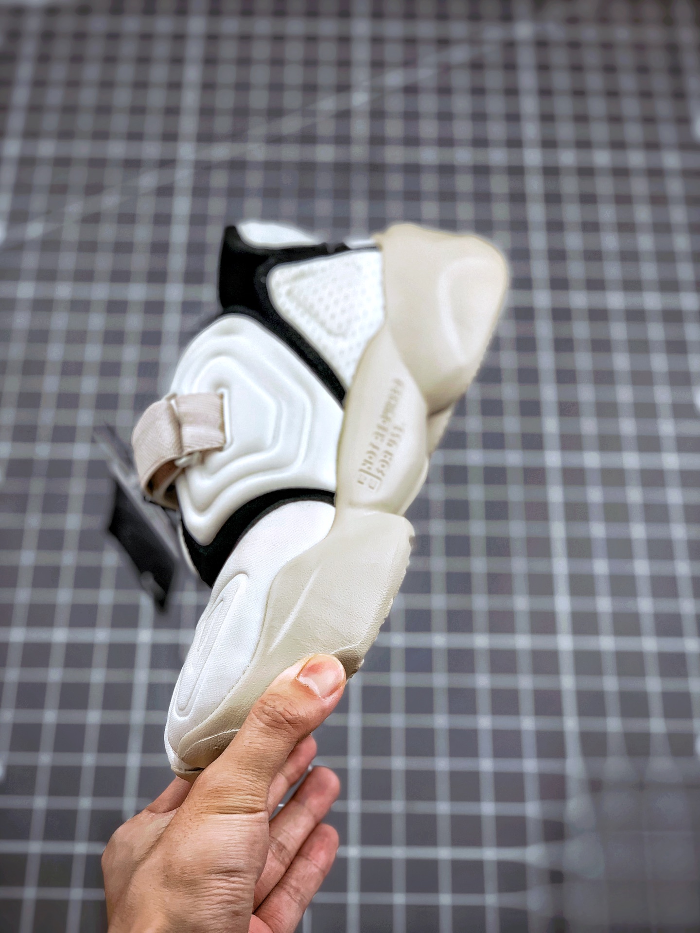 160 Nike Aqua Rift “Summit White” 权志龙推荐分趾鞋 BQ4797-100
