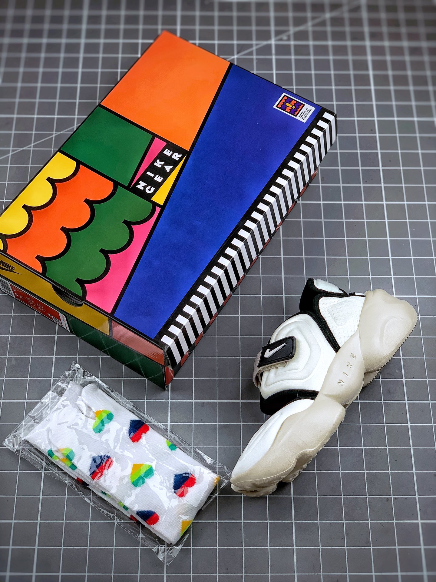 160 Nike Aqua Rift “Summit White” 权志龙推荐分趾鞋 BQ4797-100