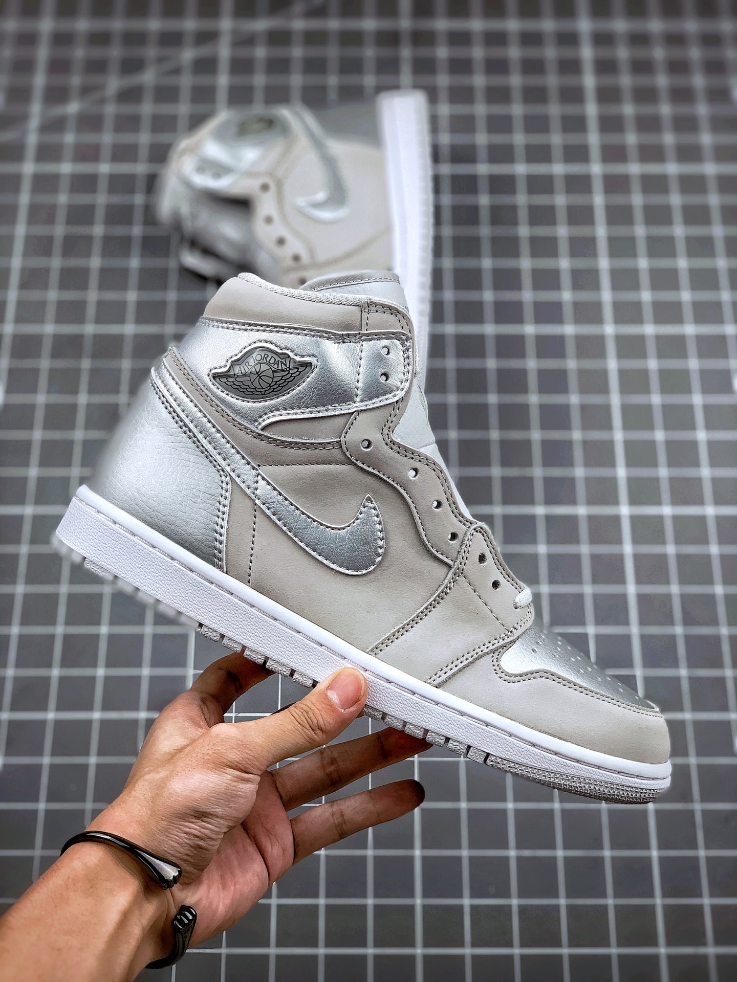 290 Air Jordan 1 High OG “Japan” 日本限定 货号：DC1788-029
