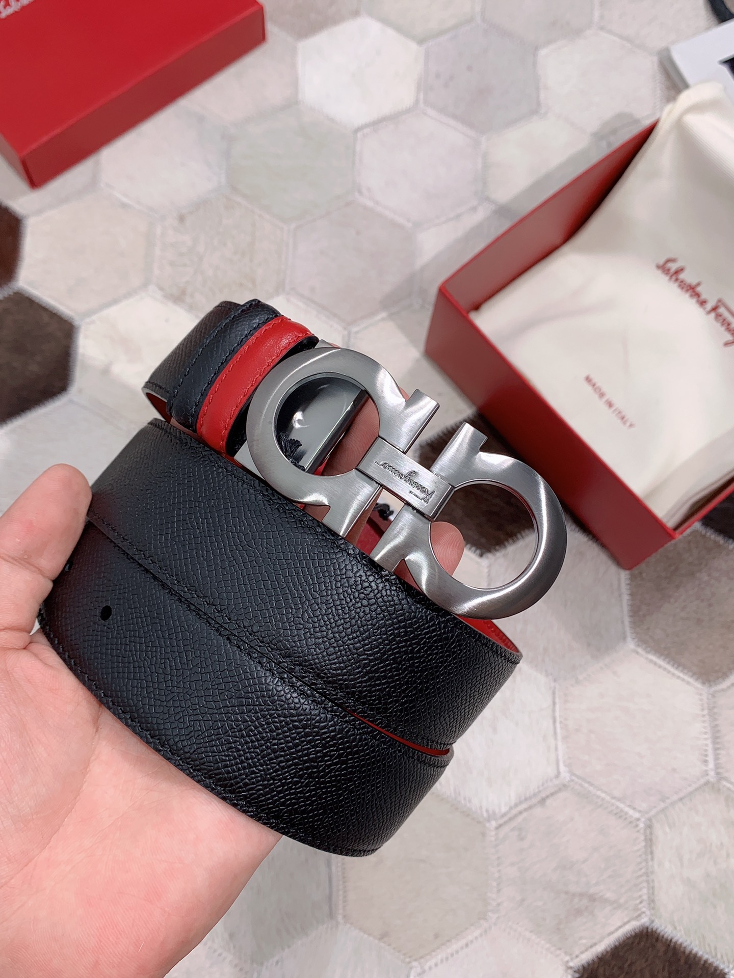 Salvatore Ferragamo Men's 3.5cm Adjustable Leather Belt with Buckle 5 i1595475450 9028 3