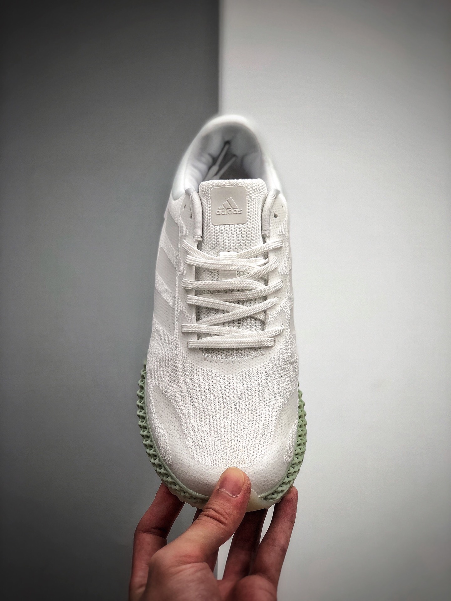 250 公司级阿 达迪 斯Adidas Alphaedge 4D M 针织 吸呼 面休闲运动慢跑鞋  FV5223