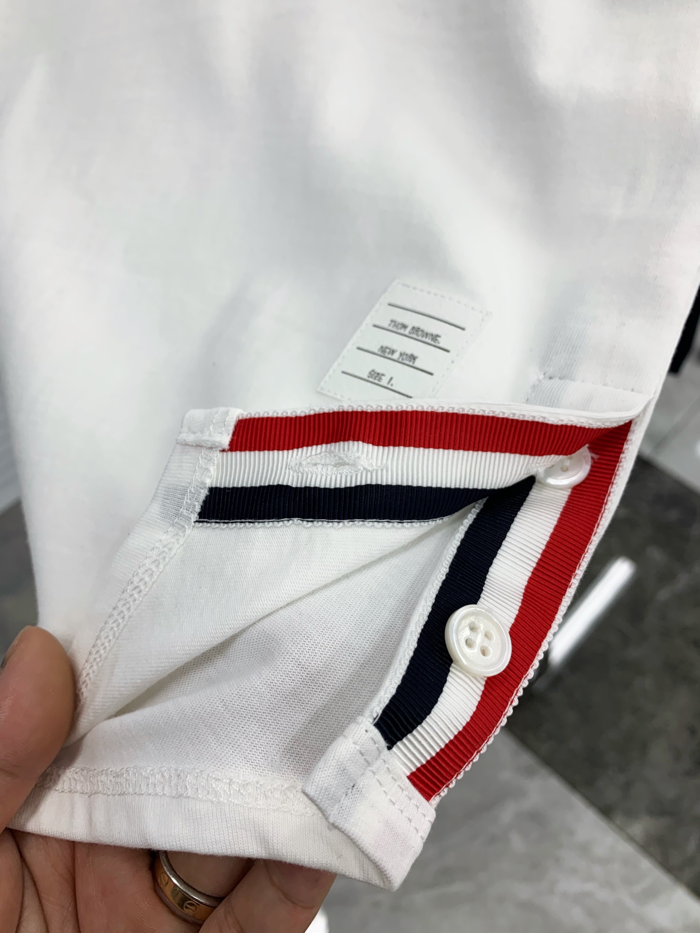 톰브라운 남성 긴팔 126393 Thom Browne Long Sleeve 썸네일 이미지