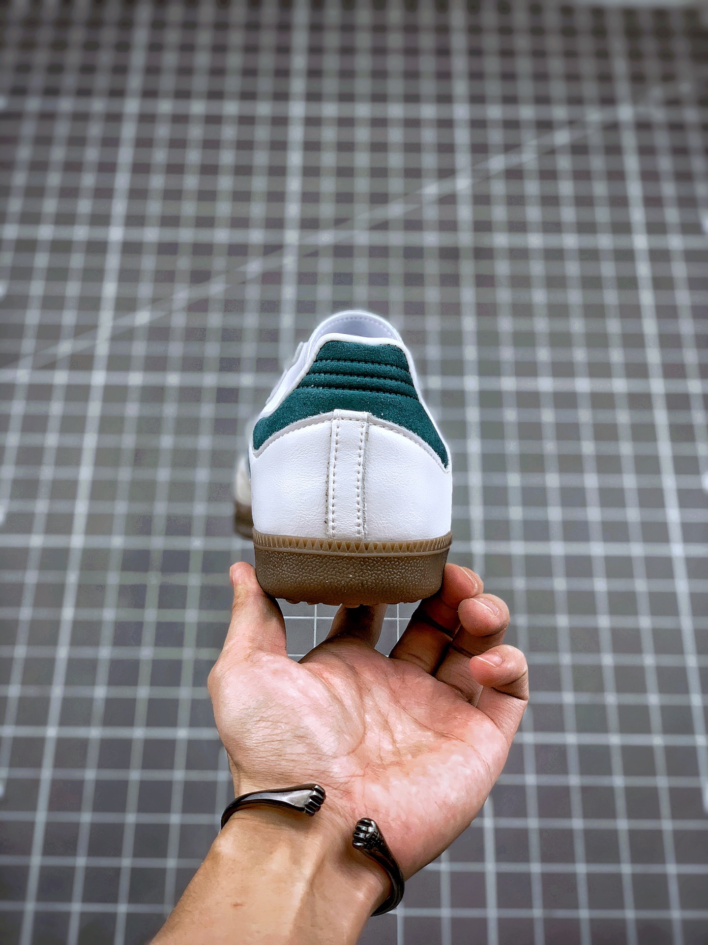 160 Adidas Samba OG Club 桑巴纪念日系列平底室内足球风复古休跑鞋 货号：B75680