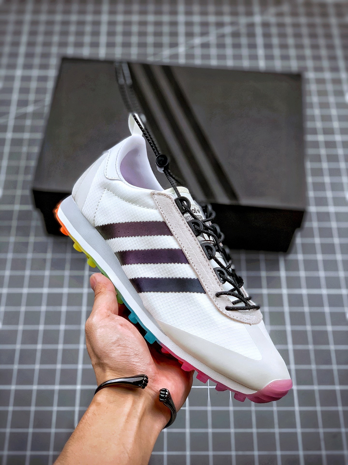 160 Adidas Nite Jogger og 3M 反光 经典休闲百搭运动跑鞋 帮