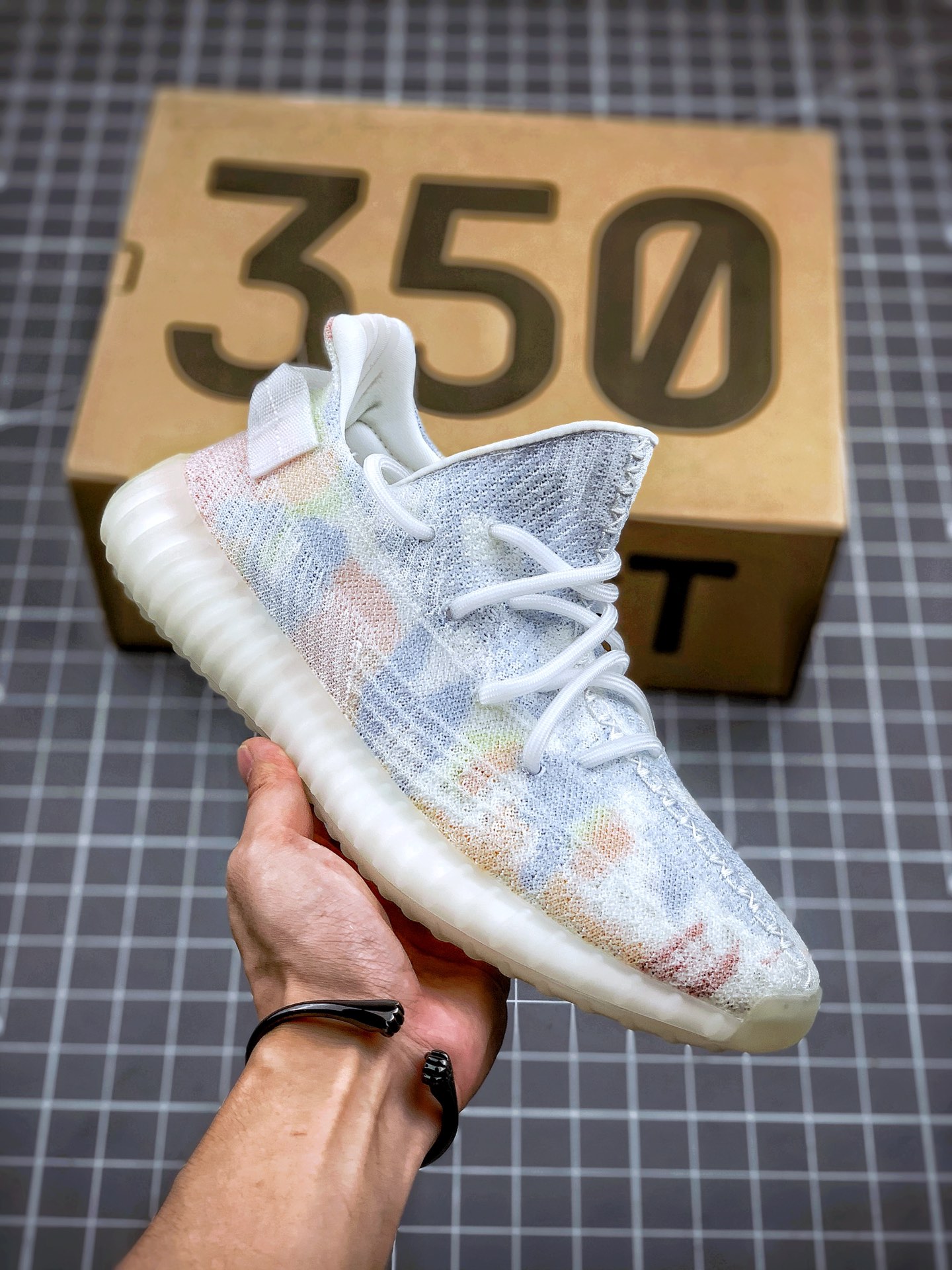 290 Adidas Yeezy 350V2 「亲友限定」