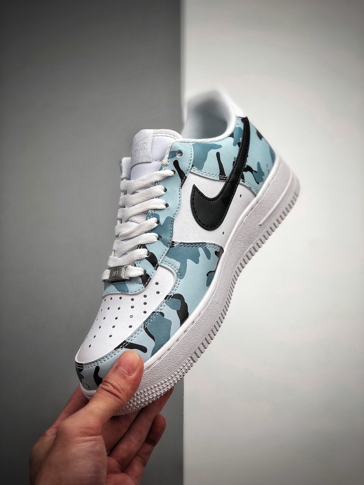 200 耐克Nike 空军一号运动休闲板鞋  货号：315122-BYC
