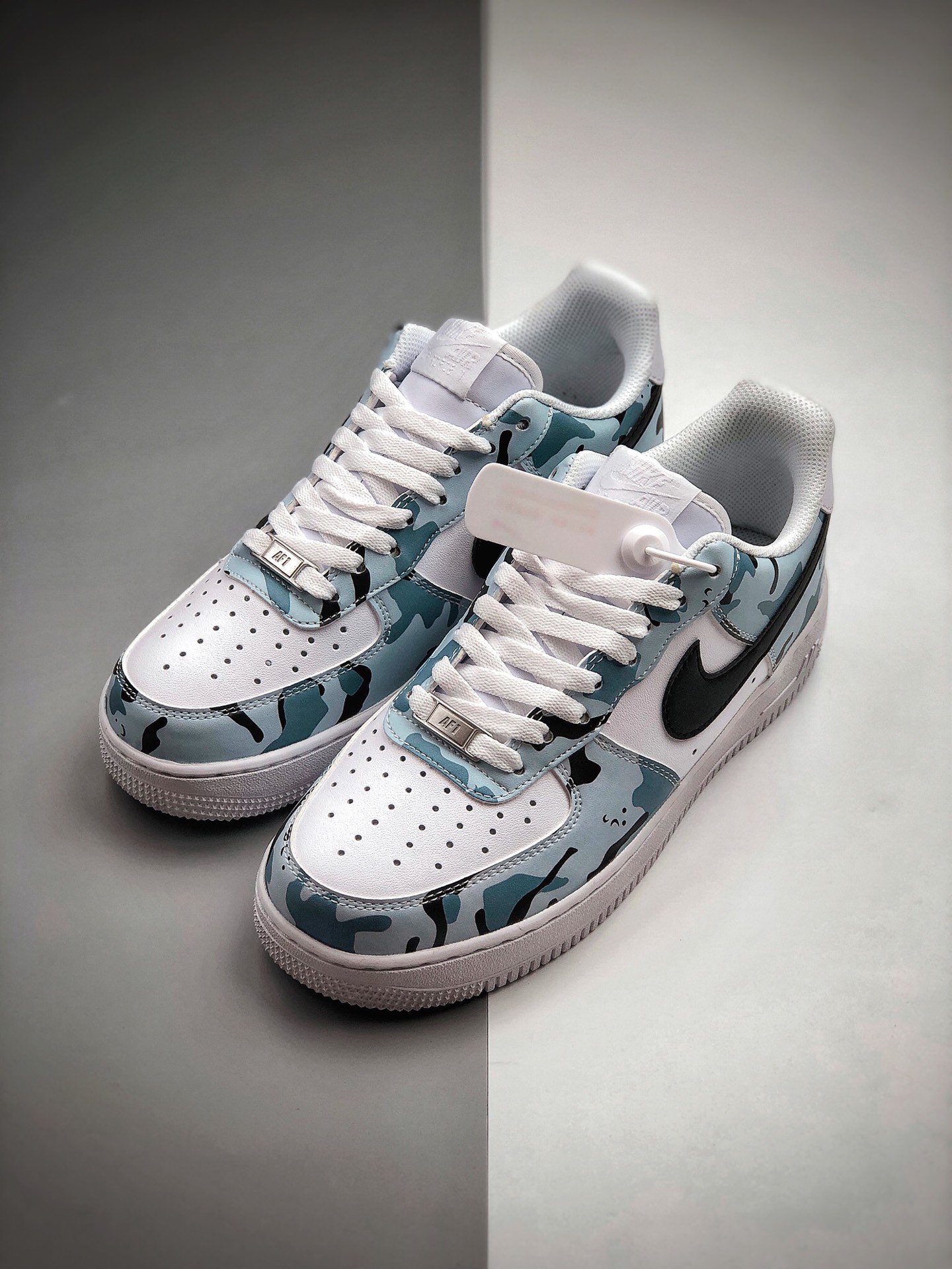 200 耐克Nike 空军一号运动休闲板鞋  货号：315122-BYC