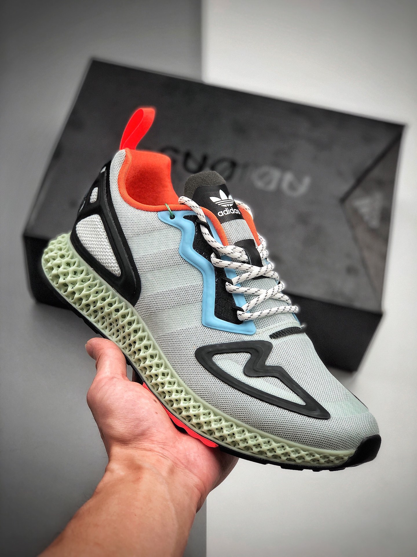 280  Adidas 阿迪达斯 ZX 2K 4D打印 科技高端跑步鞋  货号：FV8500