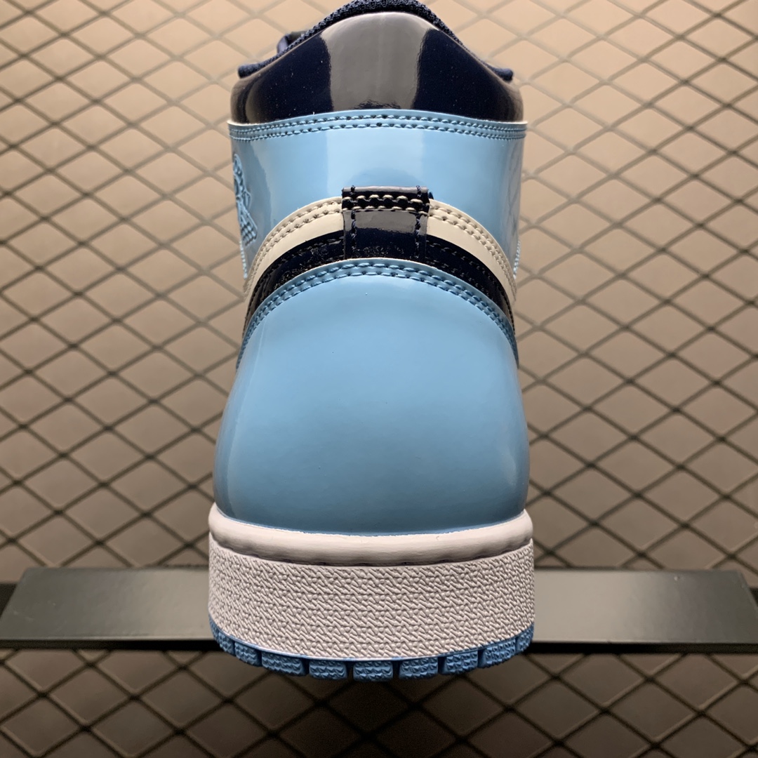 350 B级版本 Air Jordan 1 High AJ1乔1 北卡蓝 男子文化篮球 CD0461-401 40.5 41 42 42.5 43 44 44.5 45 46 47.5 编号：40TNMM21