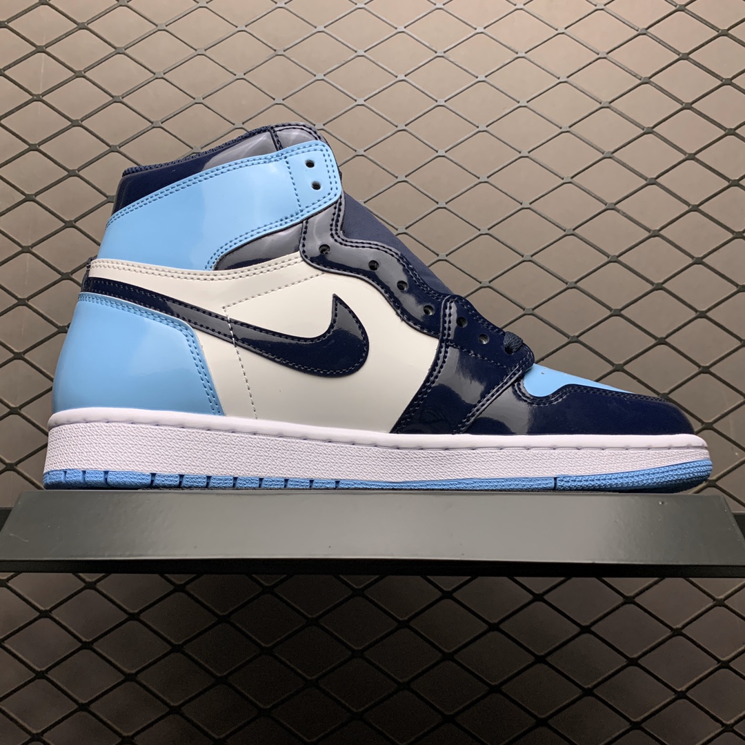 350 B级版本 Air Jordan 1 High AJ1乔1 北卡蓝 男子文化篮球 CD0461-401 40.5 41 42 42.5 43 44 44.5 45 46 47.5 编号：40TNMM21