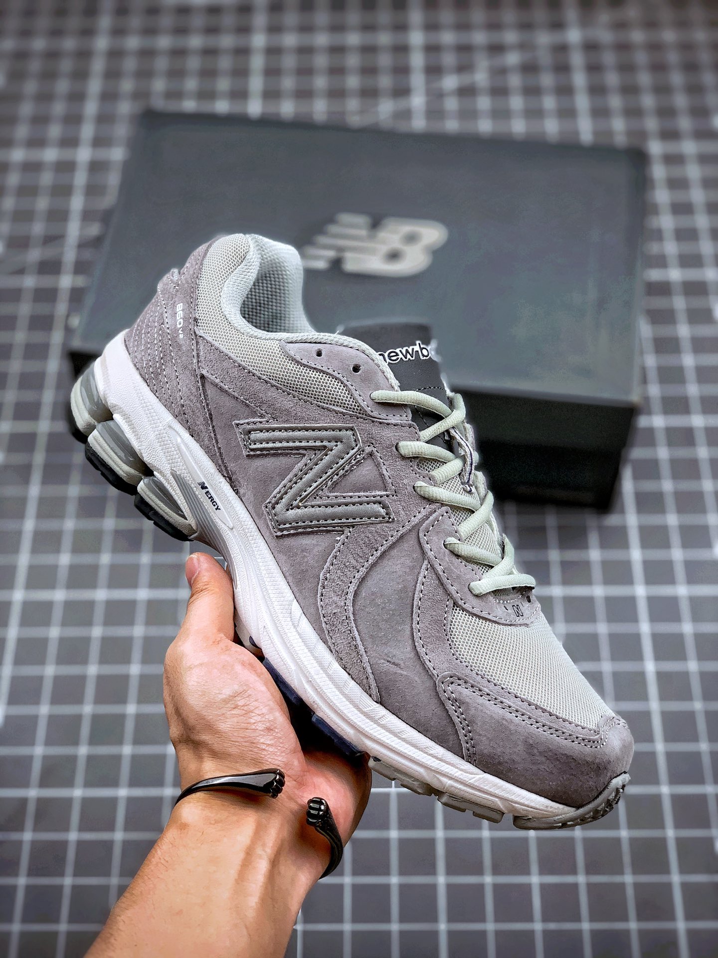 270  NB新百伦New Balance ML860系列复古老爹风休闲运动慢跑鞋 ML860XH