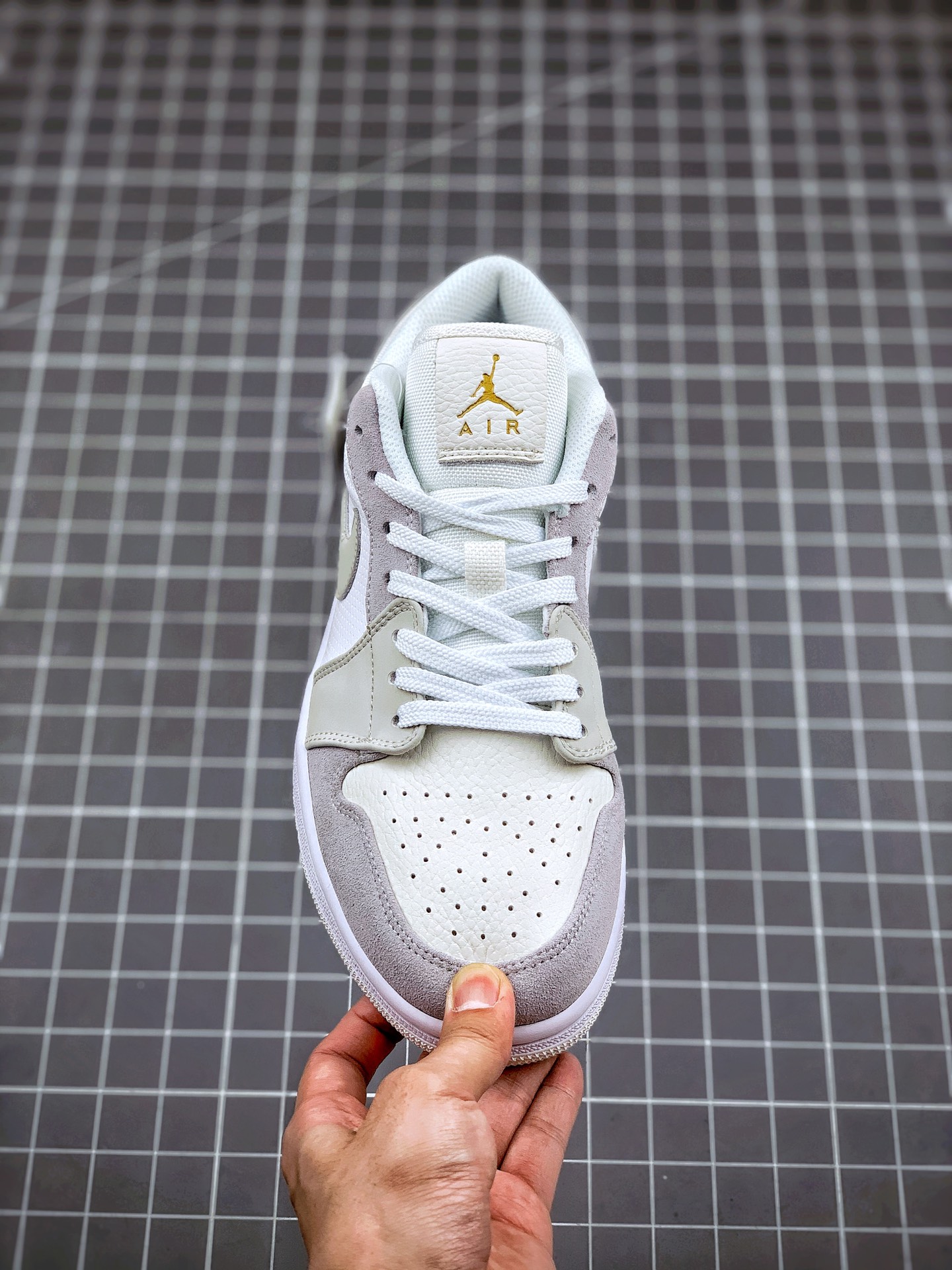 200  Air Jordan 1 Low “Paris” 小巴黎 AJ1乔1低帮休闲板鞋 CV3043-100
