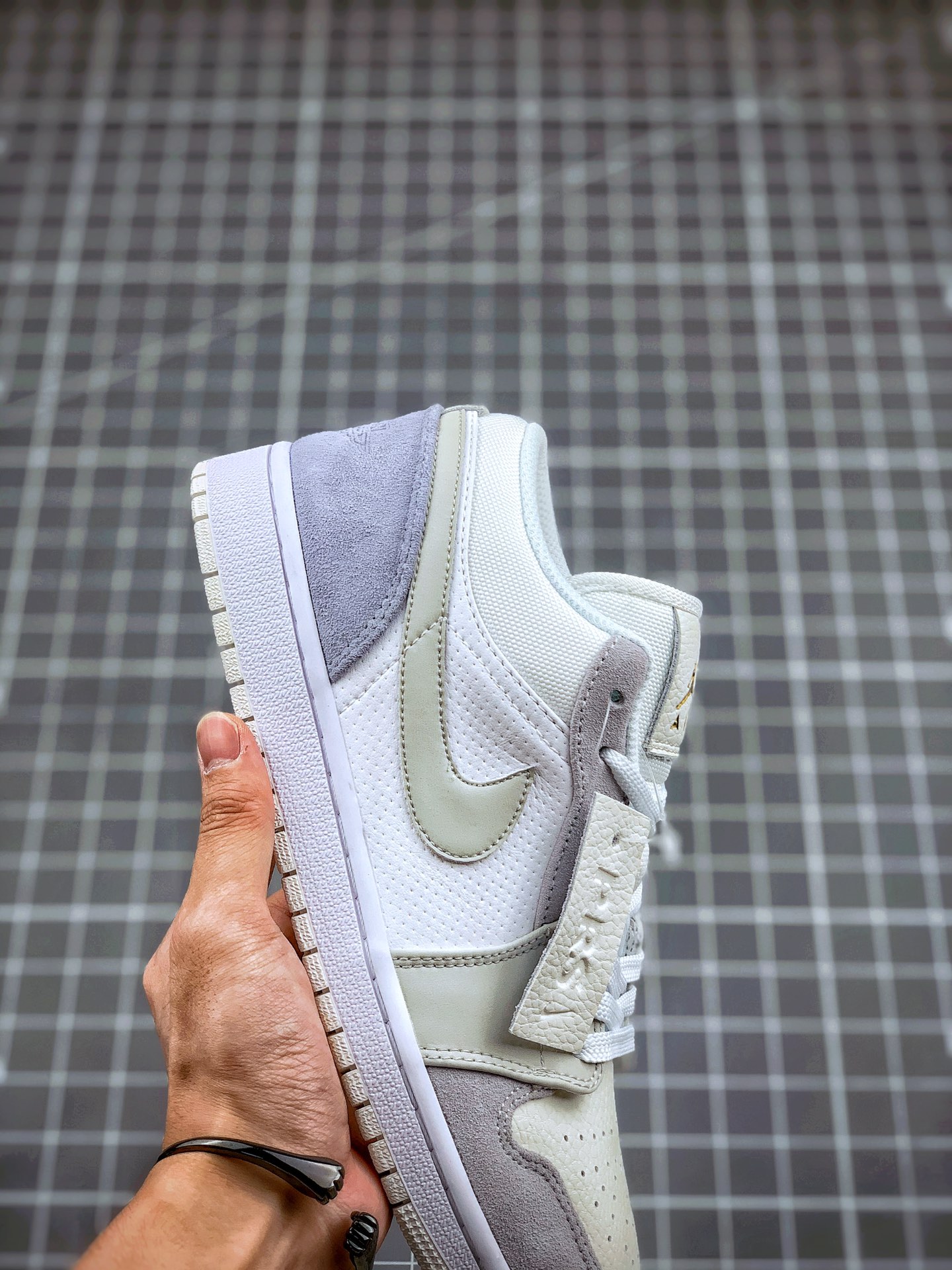 200  Air Jordan 1 Low “Paris” 小巴黎 AJ1乔1低帮休闲板鞋 CV3043-100