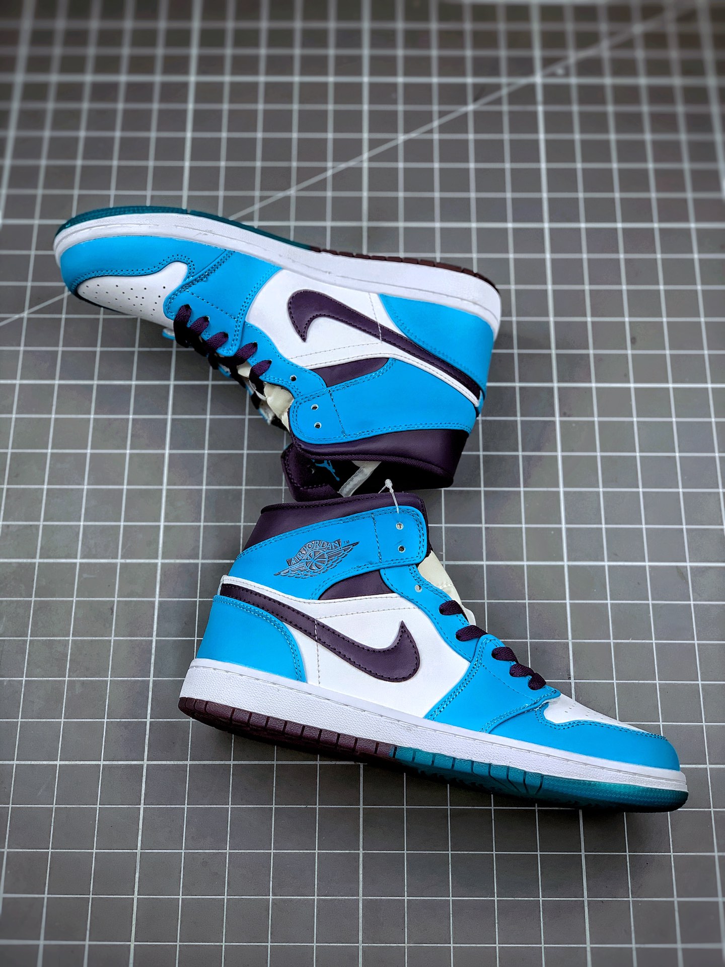 250 Air Jordan 1 Mid 蓝紫风暴 AJ1乔1中邦休闲板鞋554724-415
