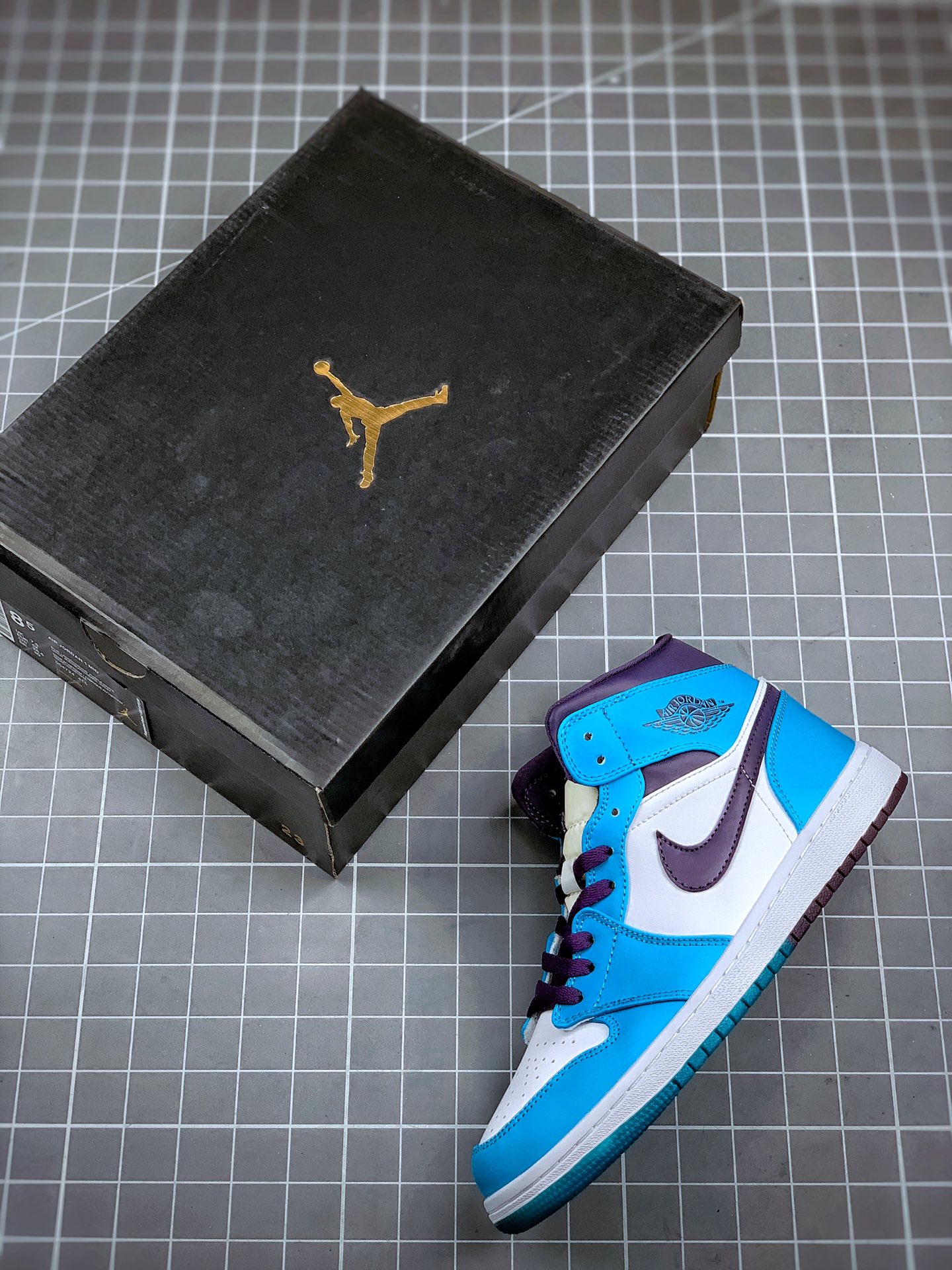 250 Air Jordan 1 Mid 蓝紫风暴 AJ1乔1中邦休闲板鞋554724-415