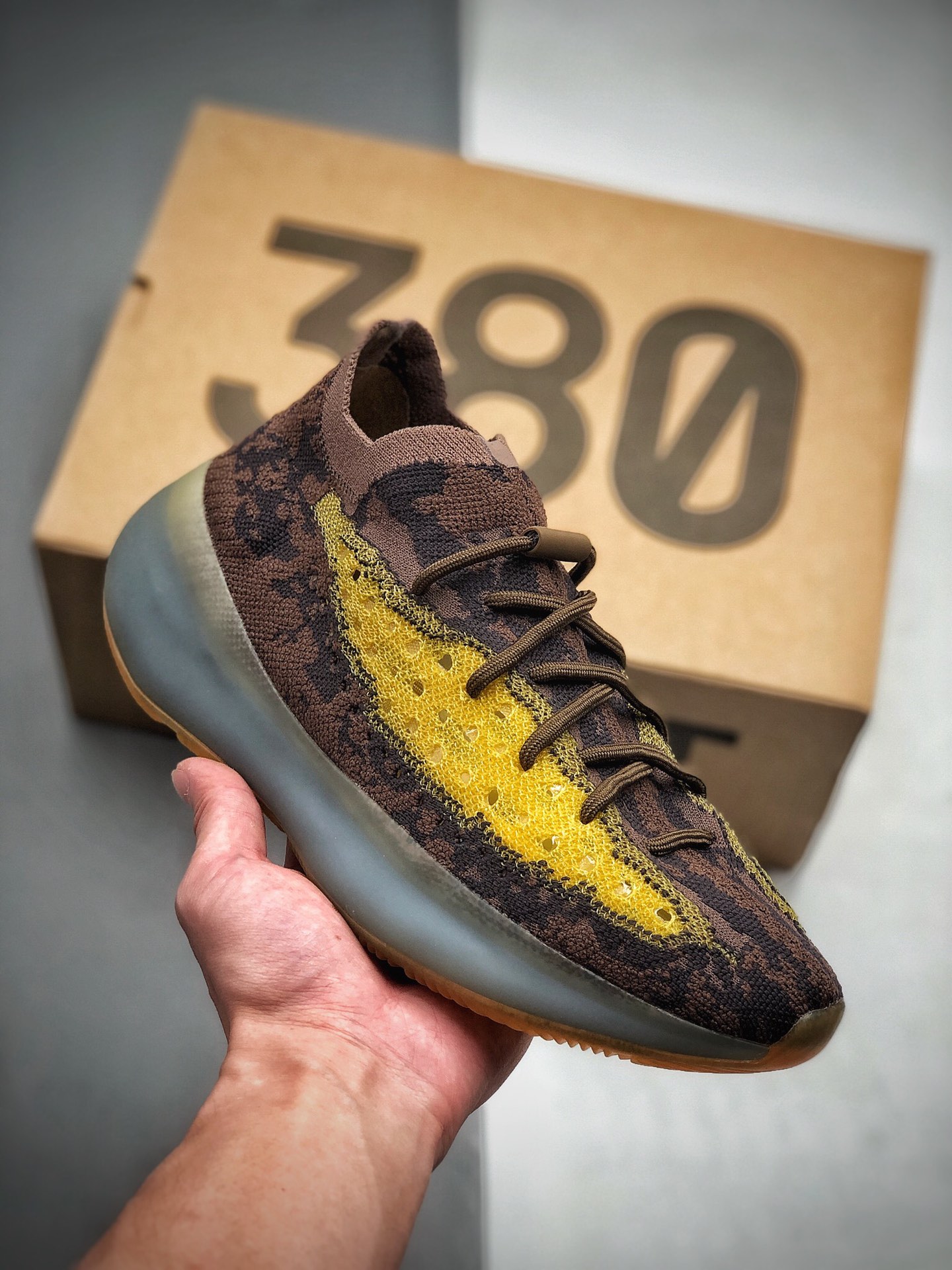 380 纯原版本 YEEZY BOOST 380 “Blue Oat”  椰子380 XSFZ4982