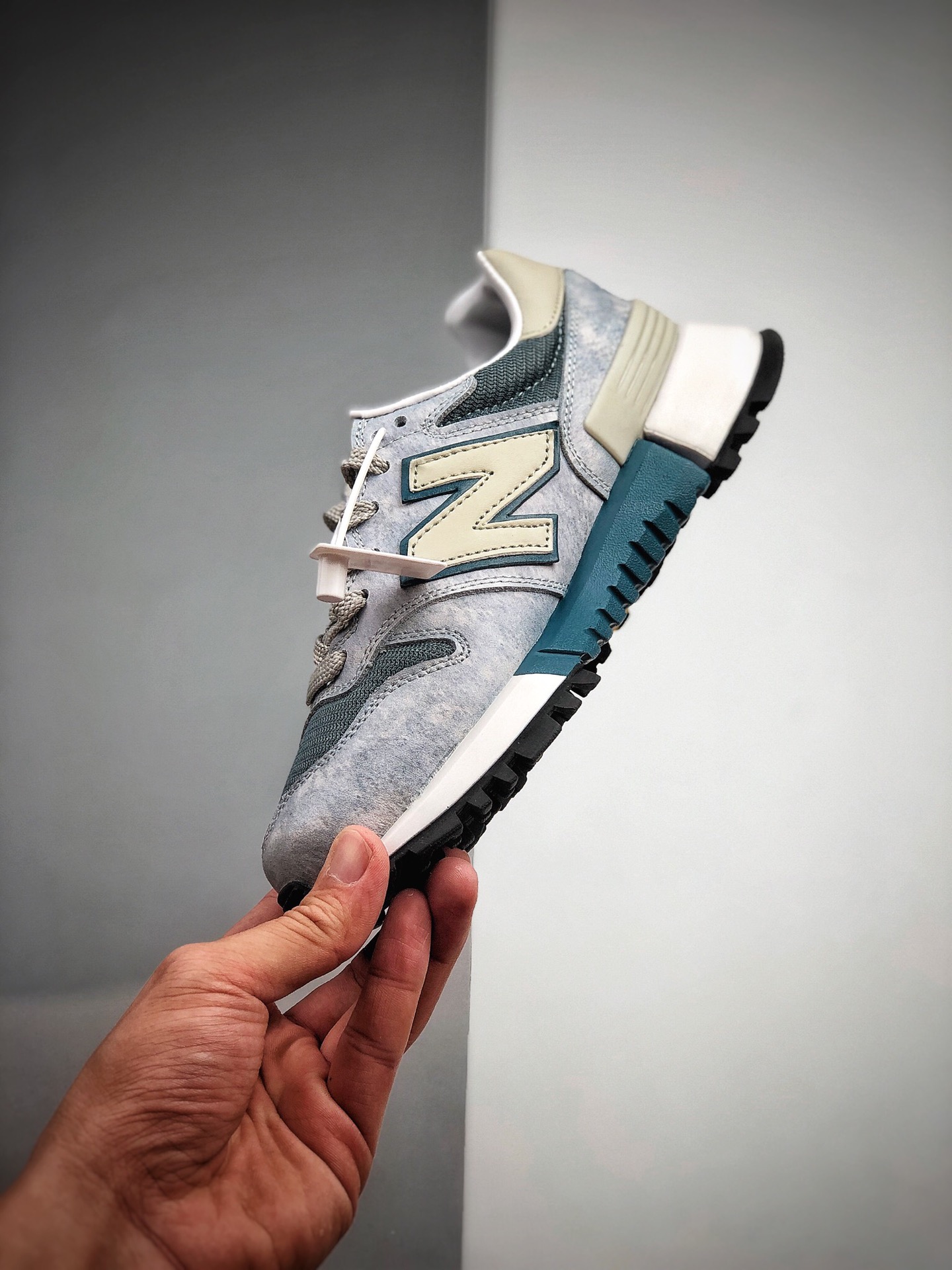 230 新百伦 New Balance 1300系列 复古休闲运动板鞋WS1300TB