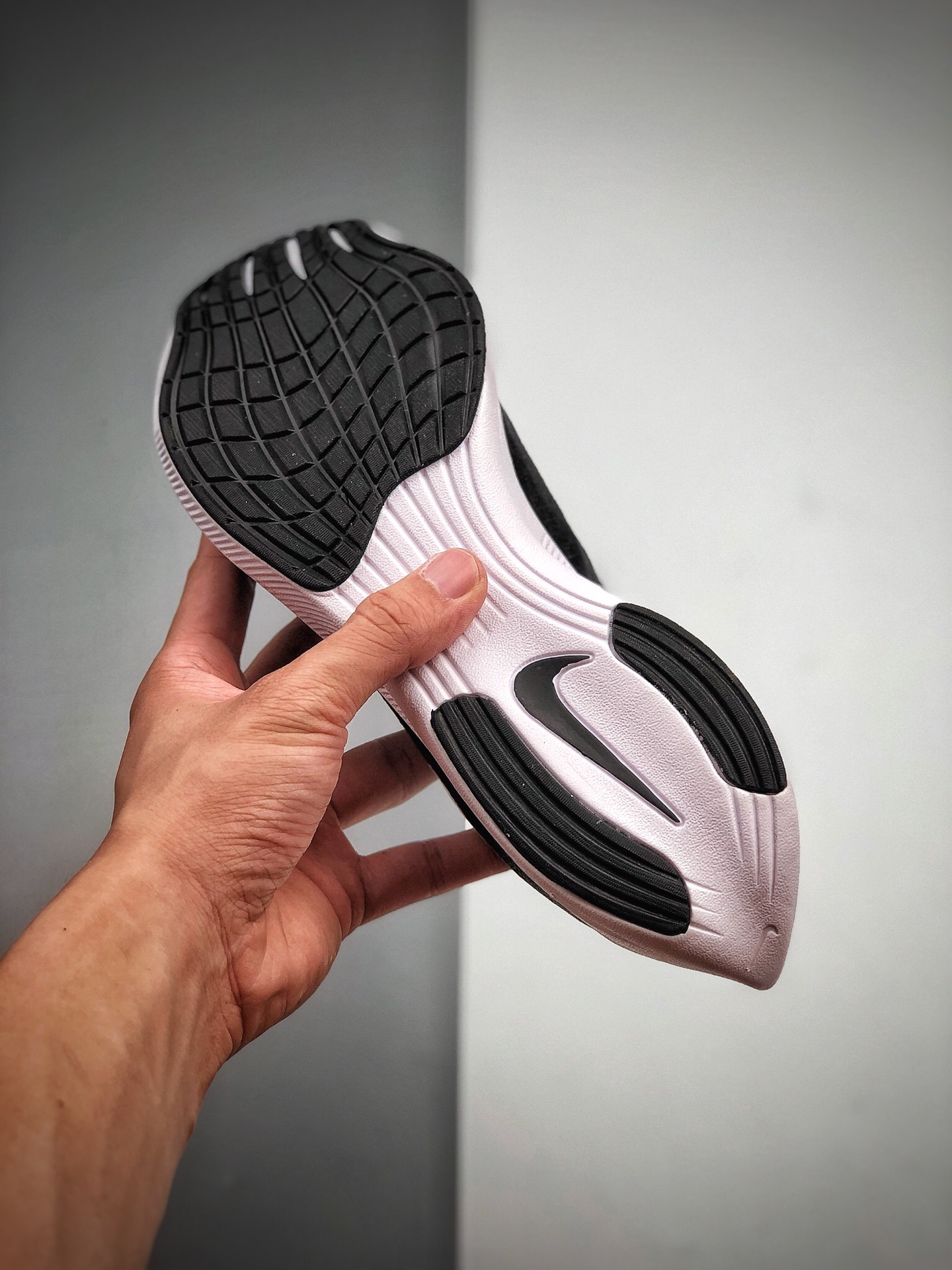 170  公司级耐克/Nike ZoomX Vaporfly NEXT%”Volt”全新下一代超级马拉松运动跑鞋AO4568 001