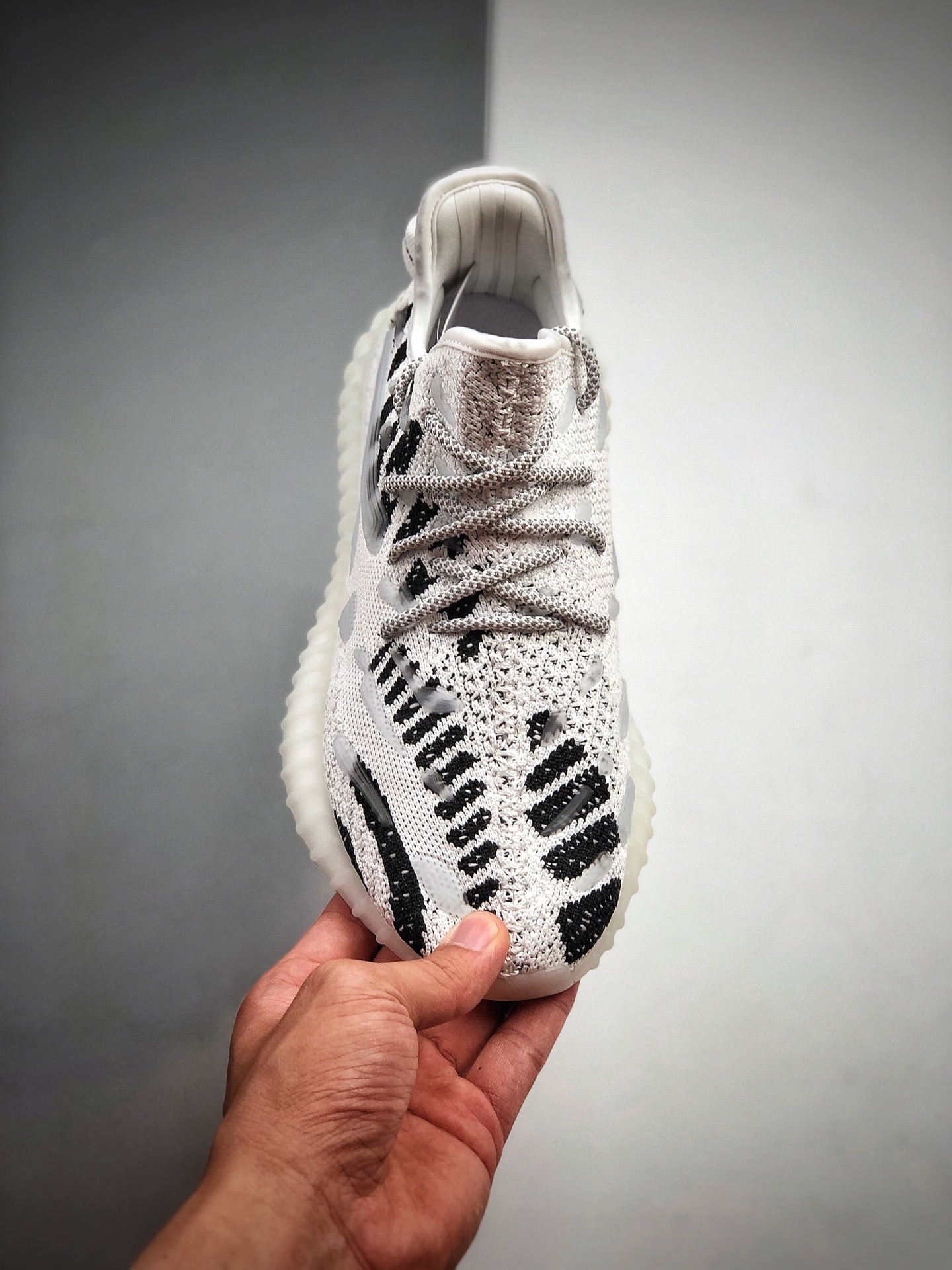 220 Adidas YEEZY BOOST 350V3水滴夜光系列 FC9212 FC9215 FC9211