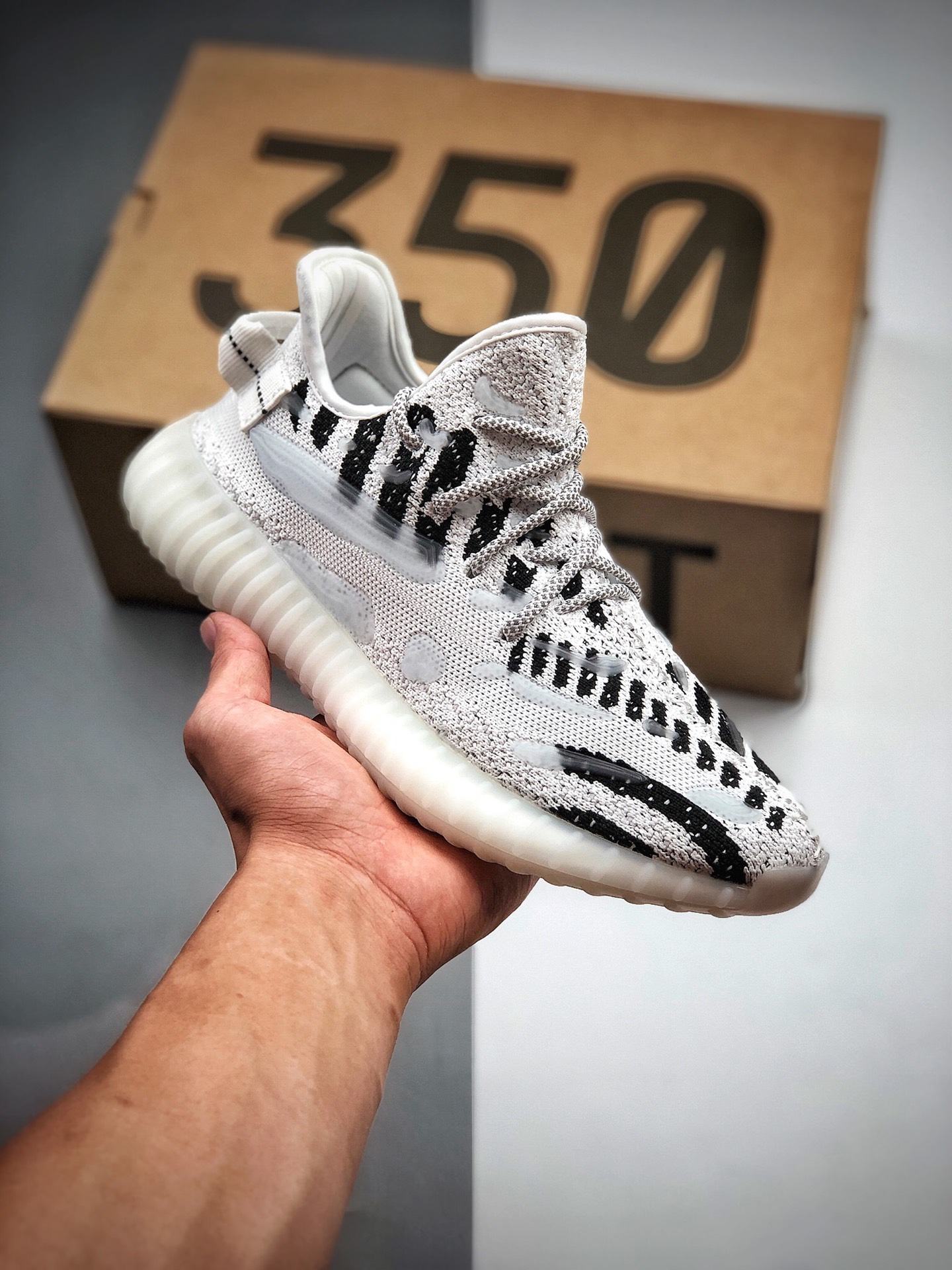 220 Adidas YEEZY BOOST 350V3水滴夜光系列 FC9212 FC9215 FC9211