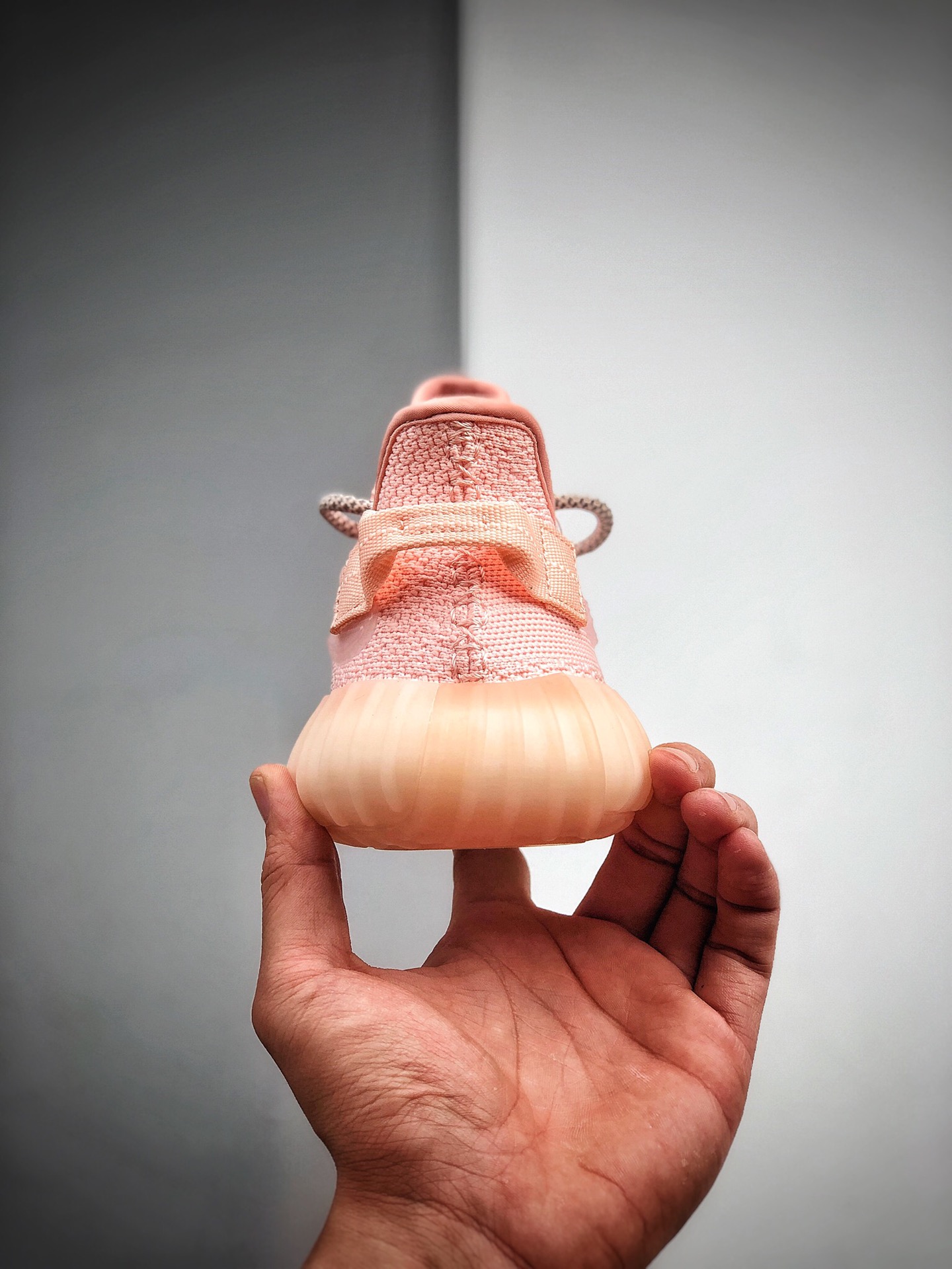 220 女鞋真标半码制 350 v3粉水滴Yeezy 350 V3 Runner FC9217