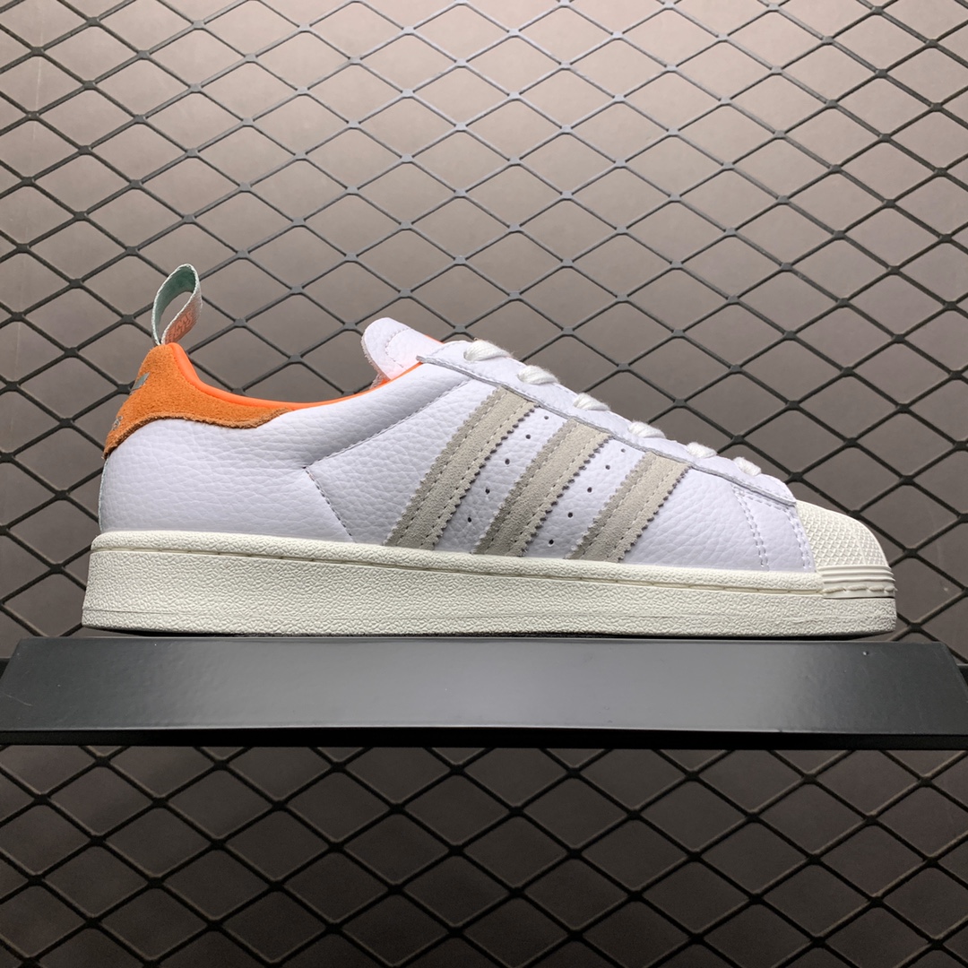 190 Adidas 阿迪达斯 Superstar 贝壳头运动休闲板鞋 FW8087