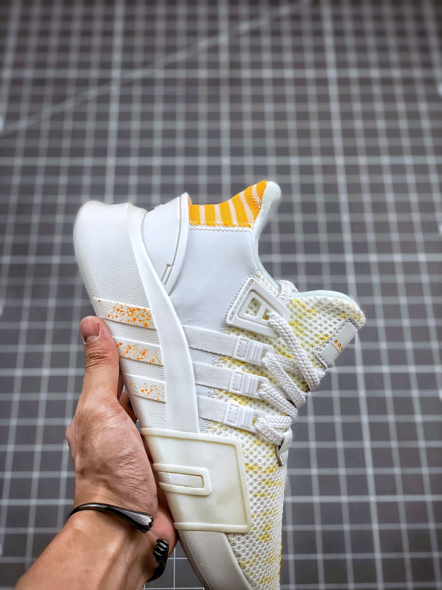 180  AD EQT Bask ADV 白金针织 原装织面 EE5050