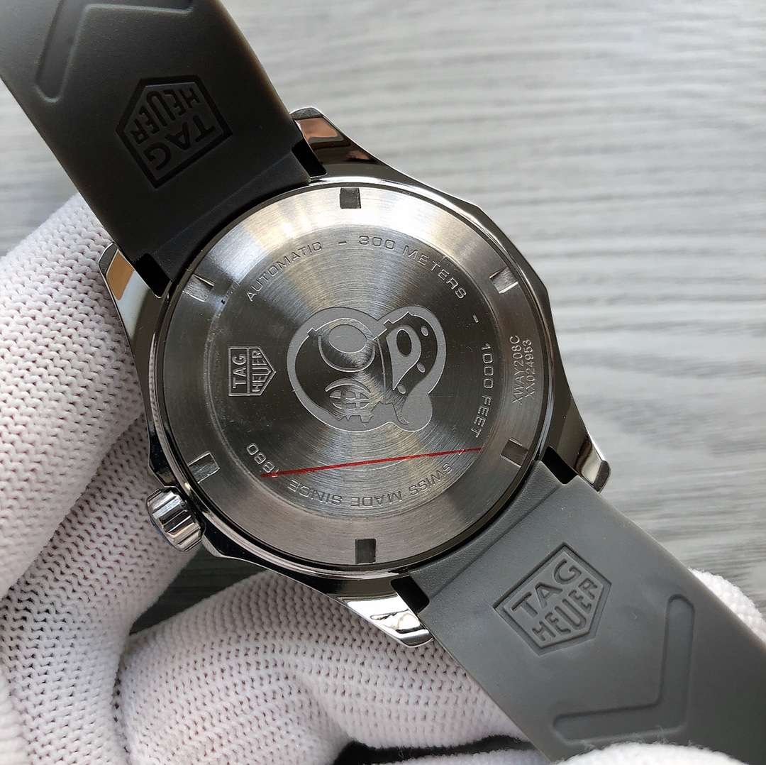 TAG Heuer TAG 2110.BA0928 Special Edition Watch with Stone Core and Sand-Sprayed Steel - 图片 6