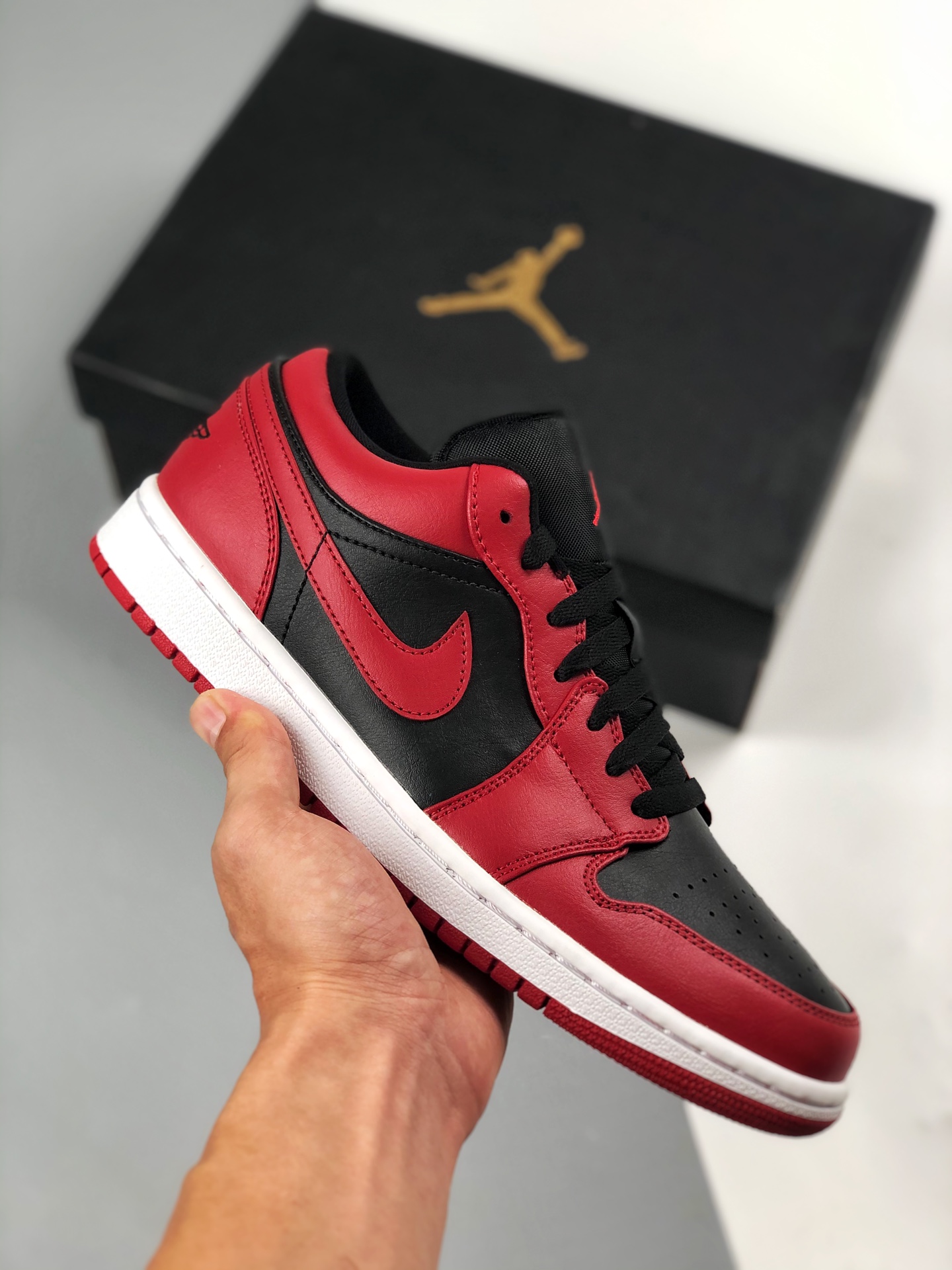 Apoyo al pago contra reembolso Única versión original pura 💯 de gama alta Air Jordan 1 LOW Negro Rojo Bred Invertido乔1…