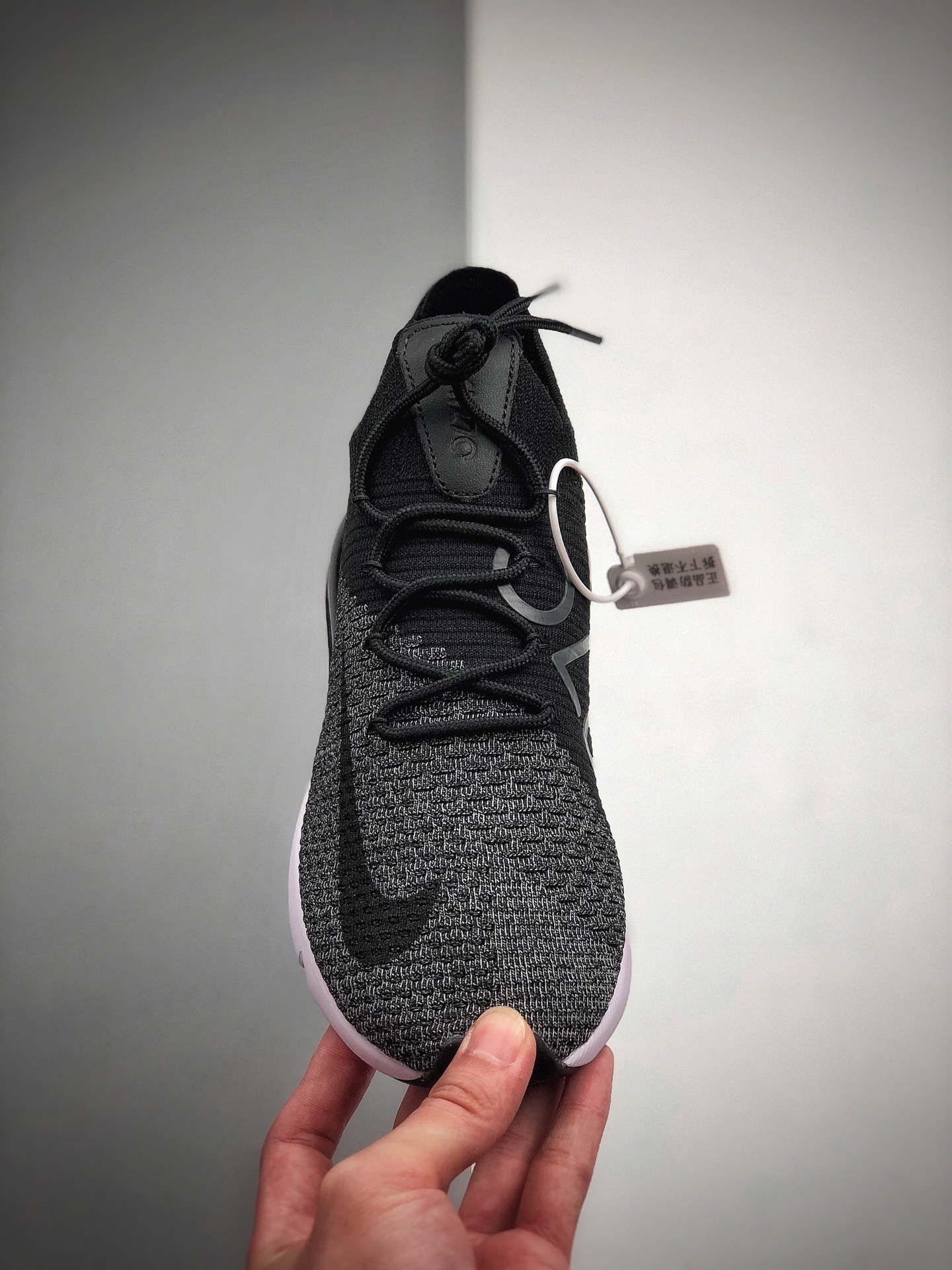 200  Nike Air Max 270 Flyknit货号:AO1023 001
